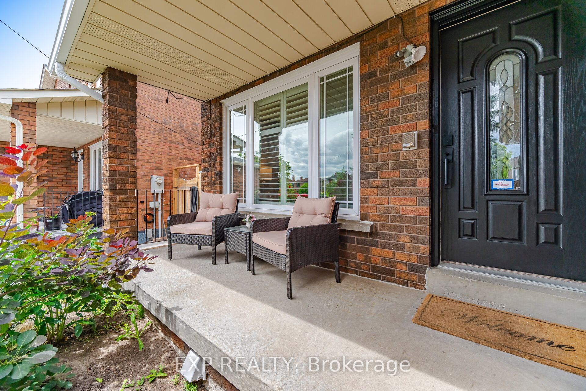 70 Embassy Drive, Vaughan, ON L4L 5B1 photo 3