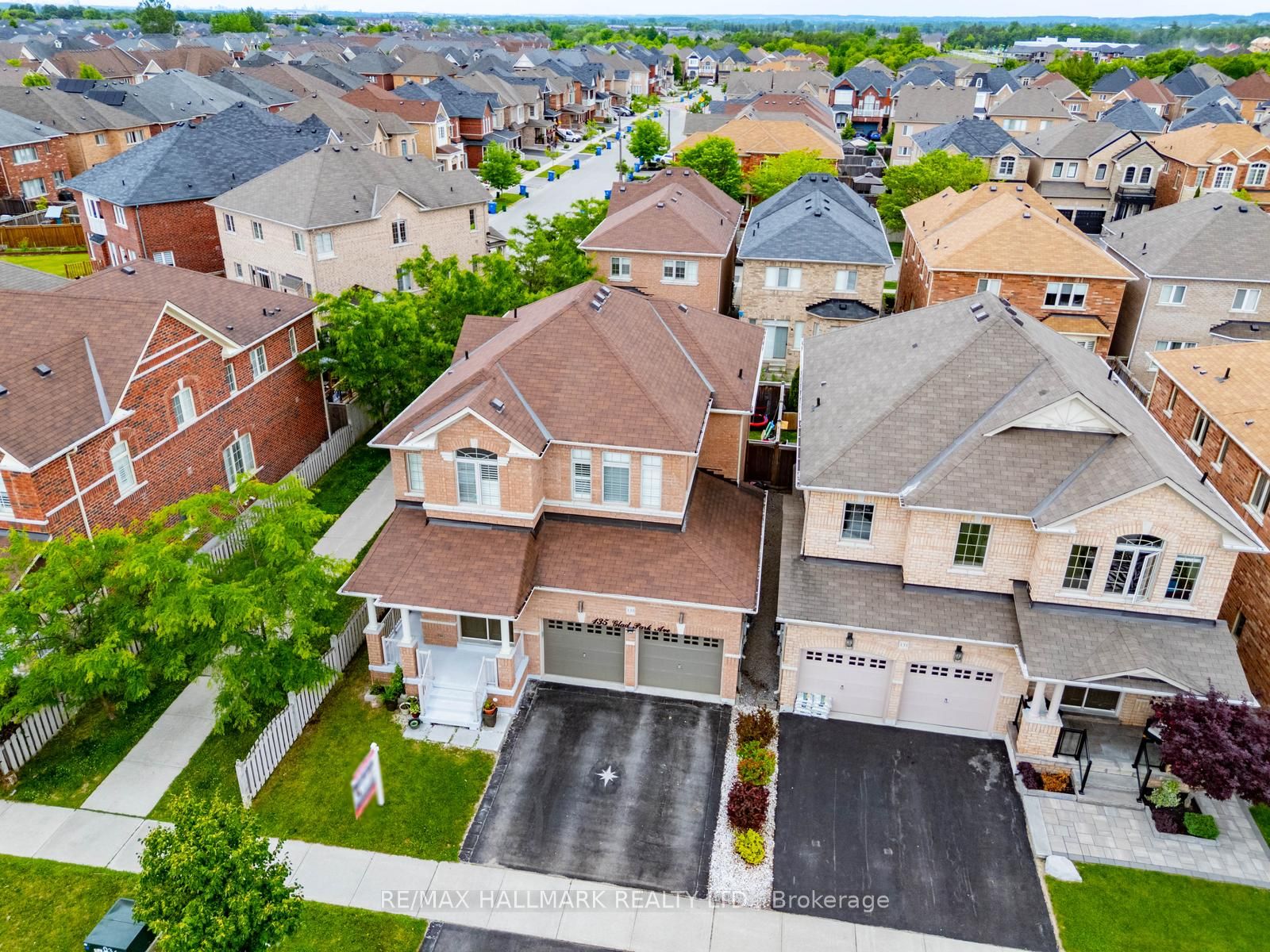 135 Glad Park Avenue, Whitchurch-Stouffville, ON L4A 1X5 photo 4