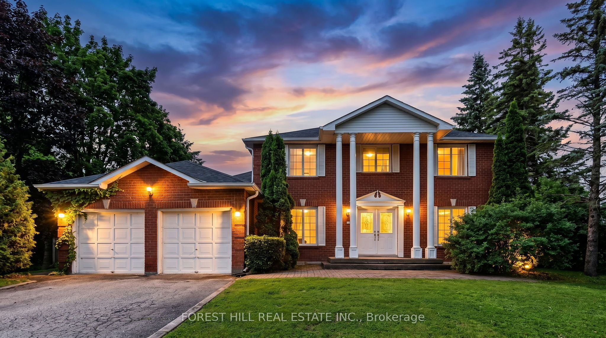 157 East Humber Drive, King, ON L7B 1B8 photo 2