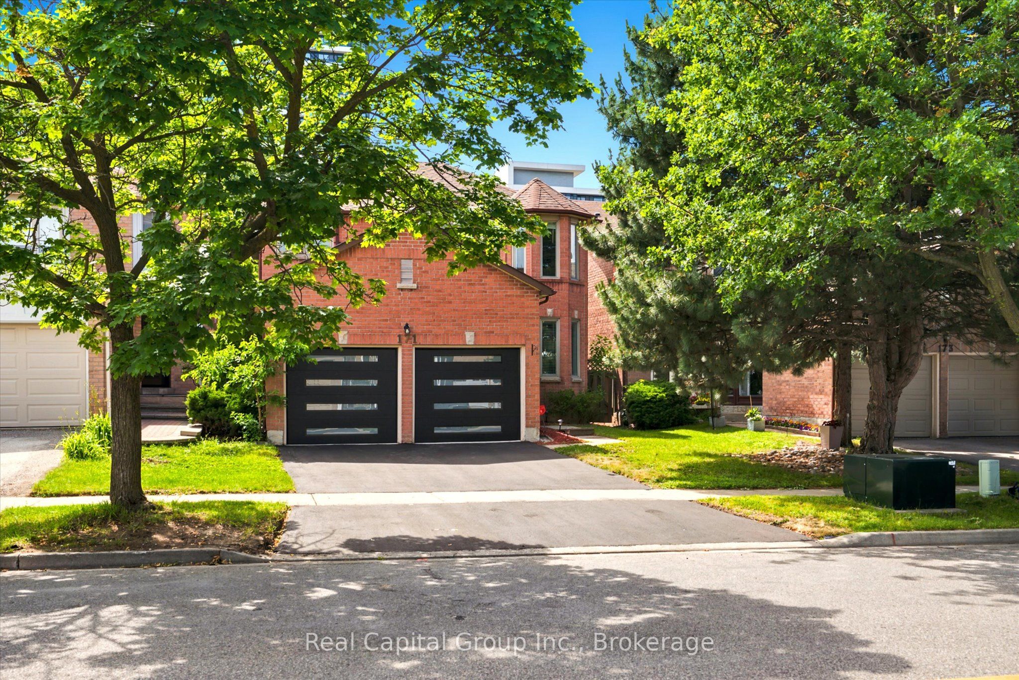 171 ROSEDALE HEIGHTS Drive, Vaughan, ON L4J 4W1
