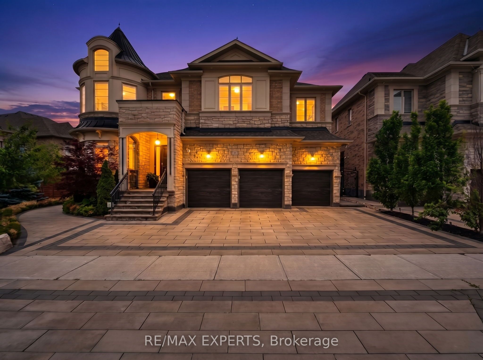 9 Glen Abbey Trail, Vaughan, ON L4H 4K4