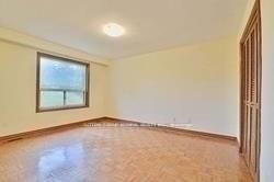 7887 Dufferin Street Main/Up, Vaughan, ON L4J 3M5 photo 5