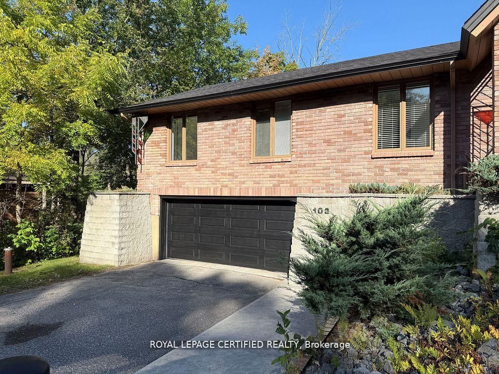 103 Sibbald Crescent, Georgina, ON L0E 1R0 photo 3