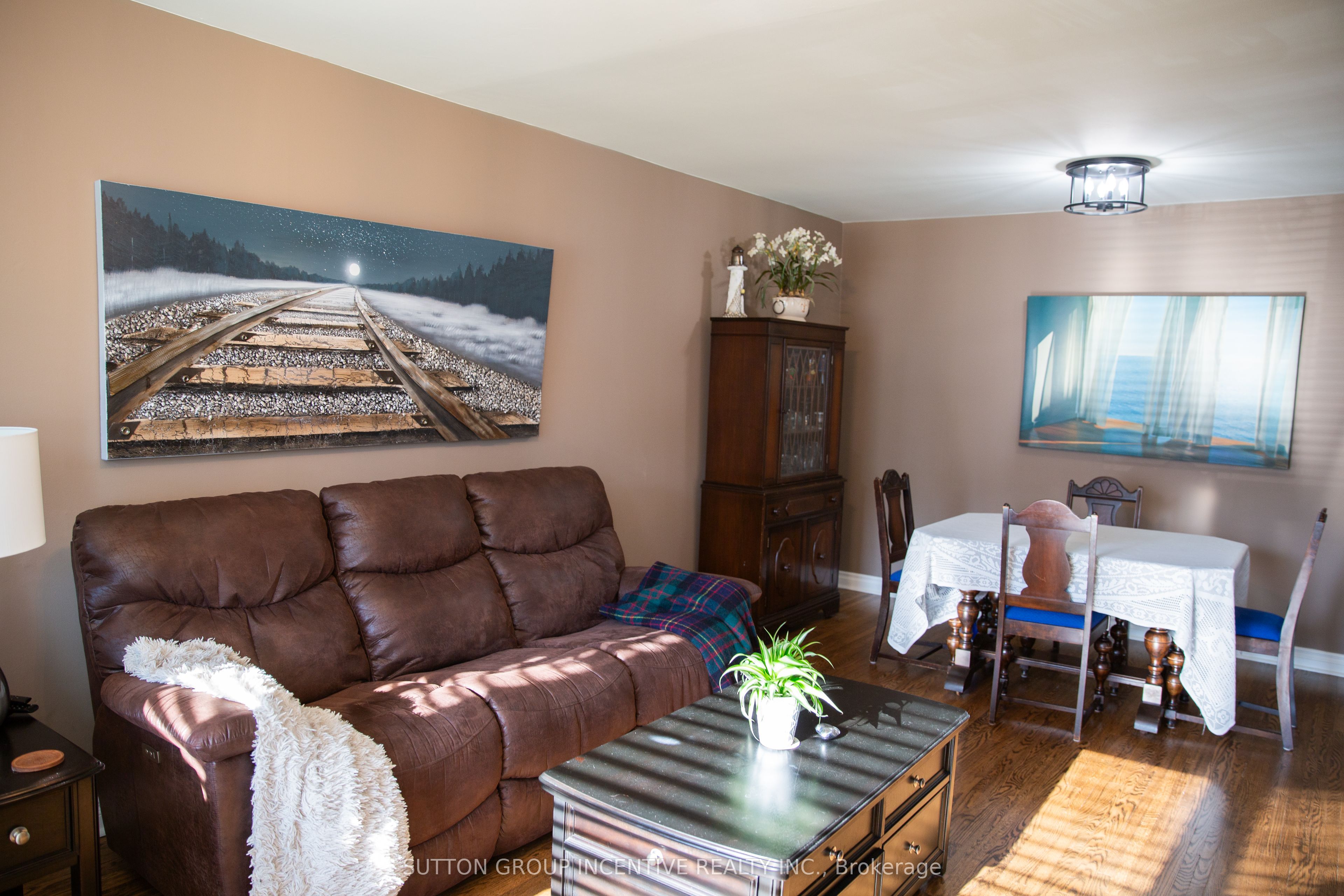 45 Bailey Crescent, Aurora, ON L4G 2B2 photo 3