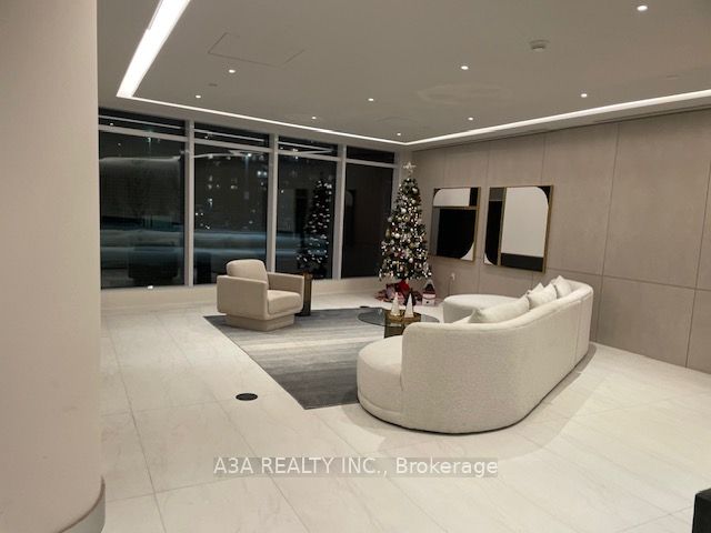 50 Upper Mall Way 2401, Vaughan, ON L4J 4P8 photo 4