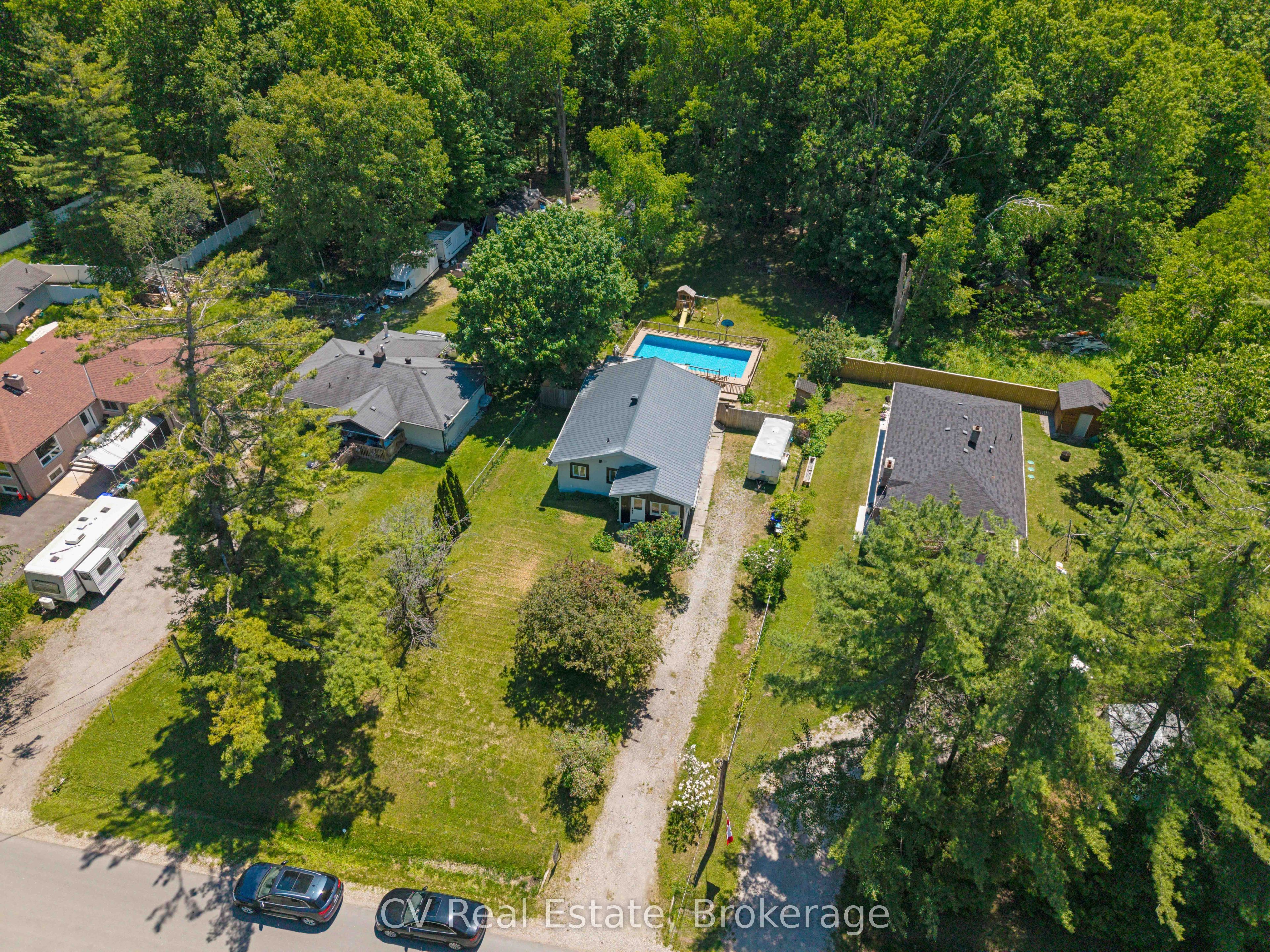 637 Pinegrove Avenue, Innisfil, ON L9S 2K4 photo 4