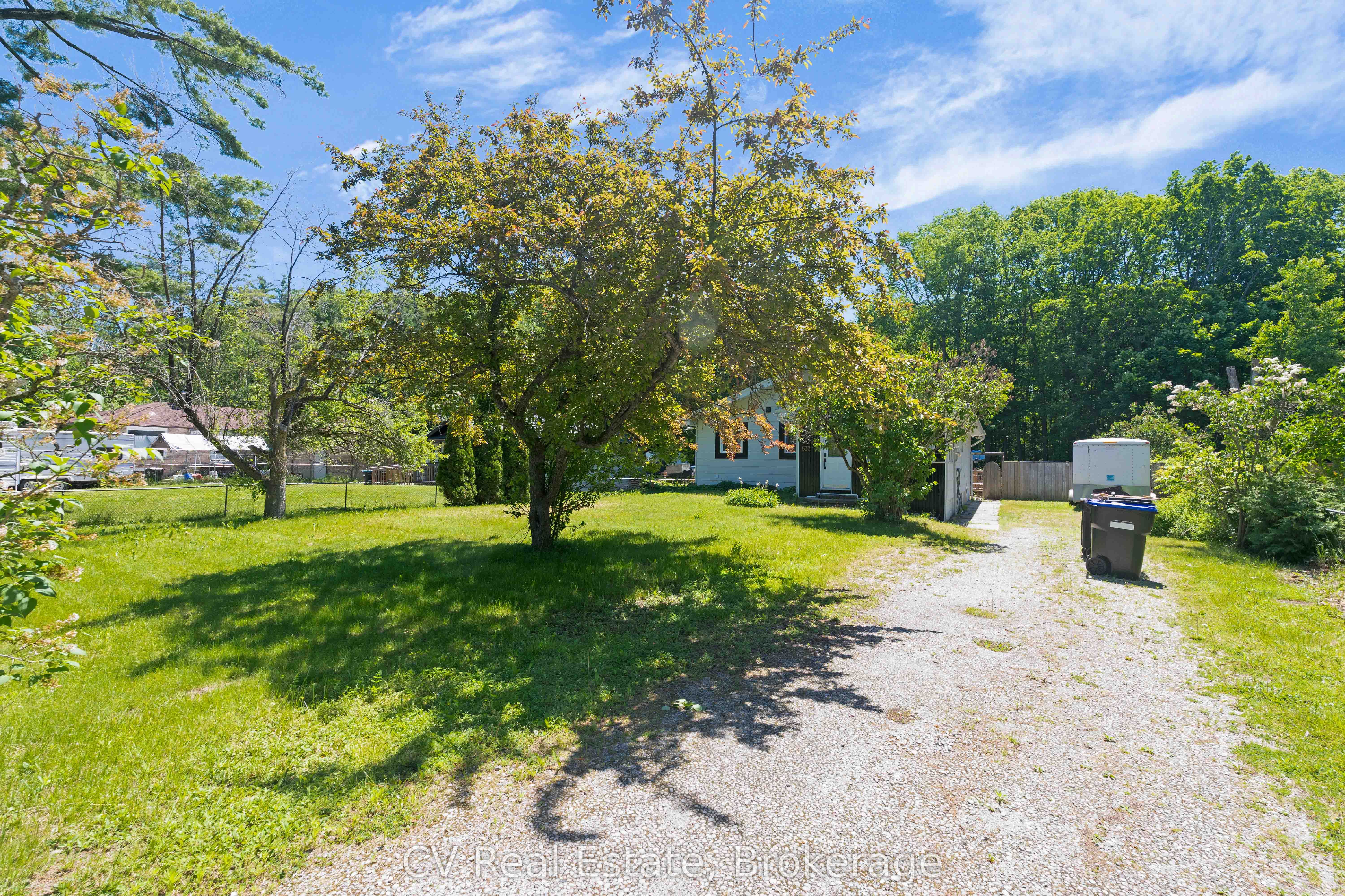 637 Pinegrove Avenue, Innisfil, ON L9S 2K4 photo 5