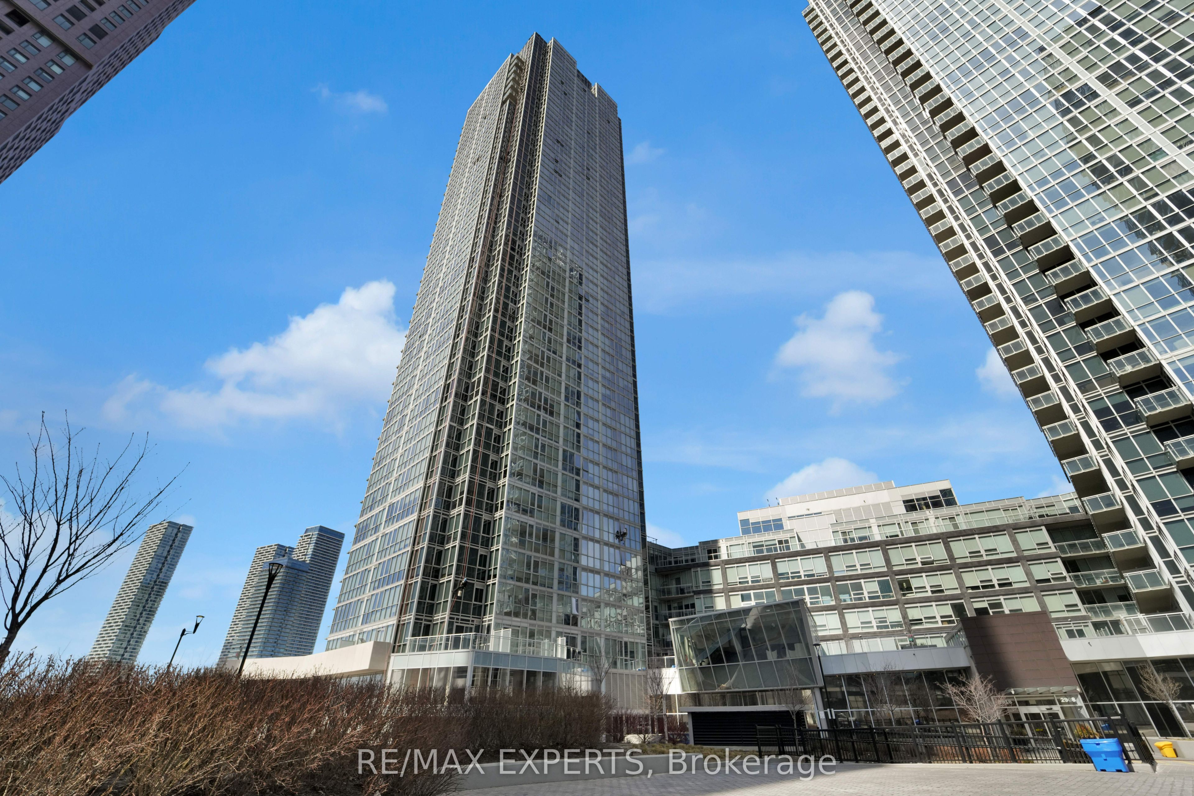 2916 Highway 7 N/A 201, Vaughan, ON L4K 0K6 photo 3