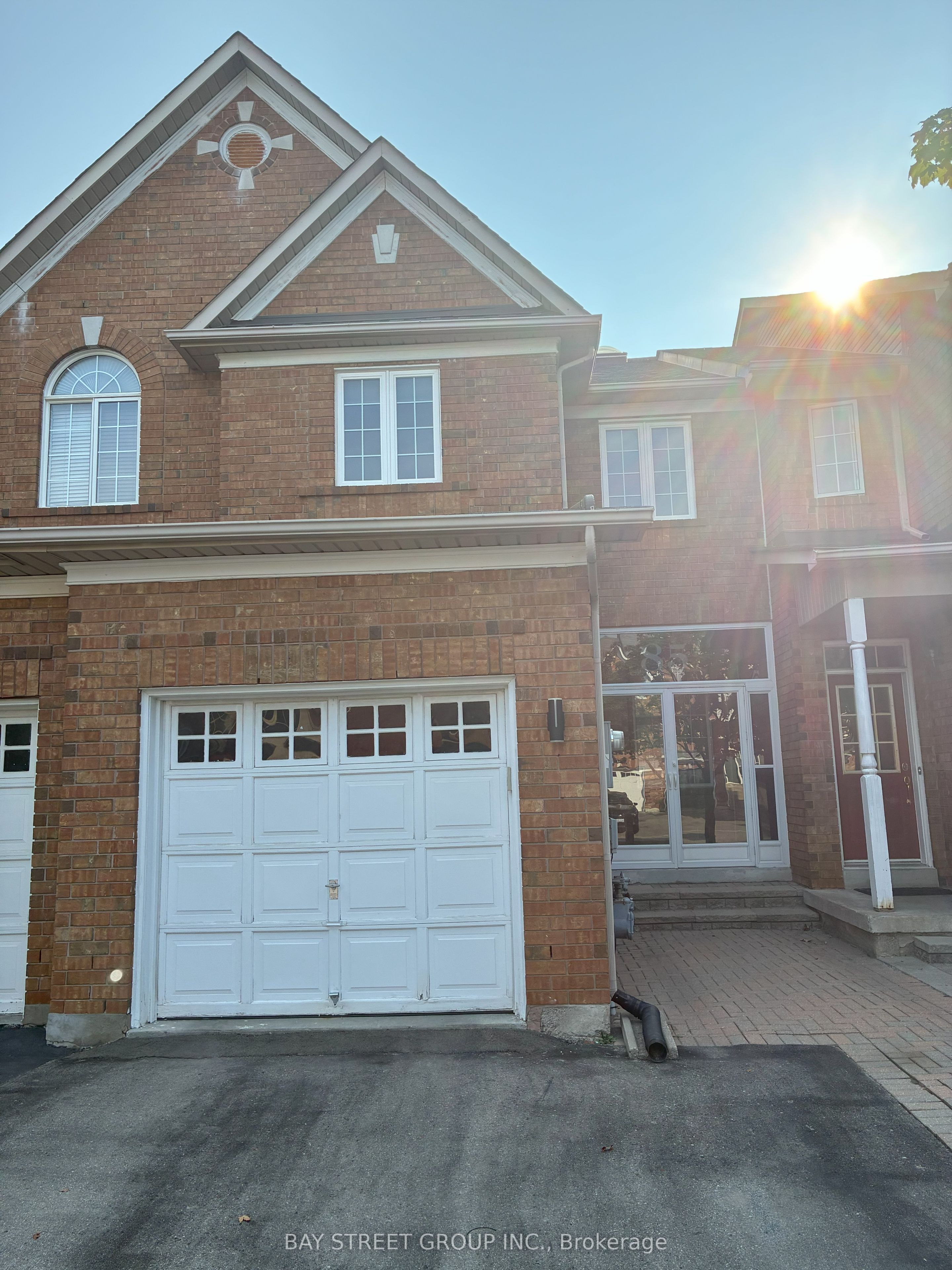 85 Kimono Crescent, Richmond Hill, ON L4S 2G1 photo 2