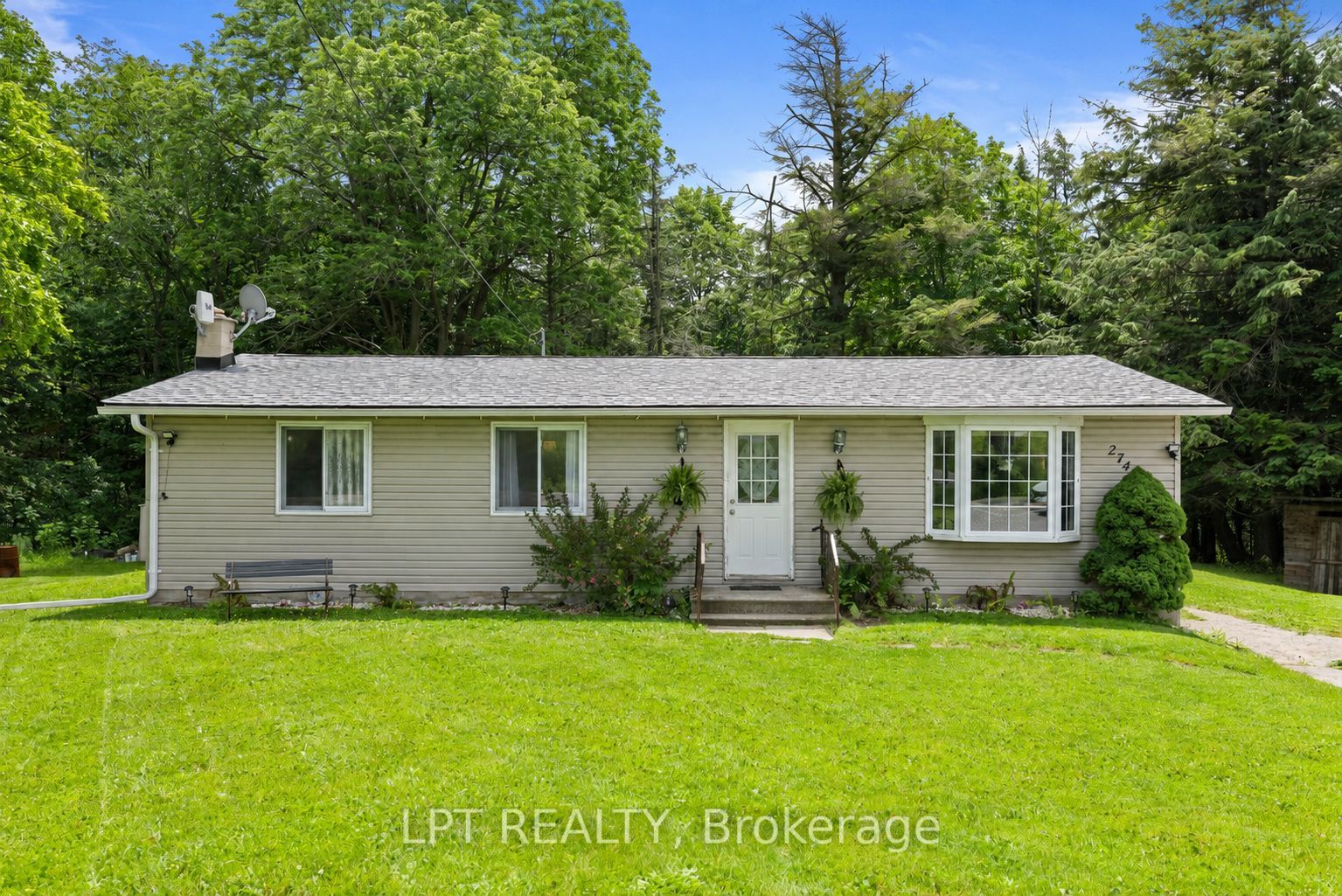 2743 Lockhart Road, Innisfil, ON L9S 3G2 photo 2