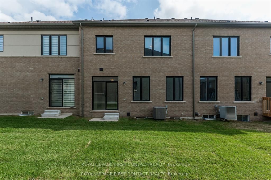 86 Kenneth Rogers Crescent, East Gwillimbury, ON L9N 1S5 photo 4