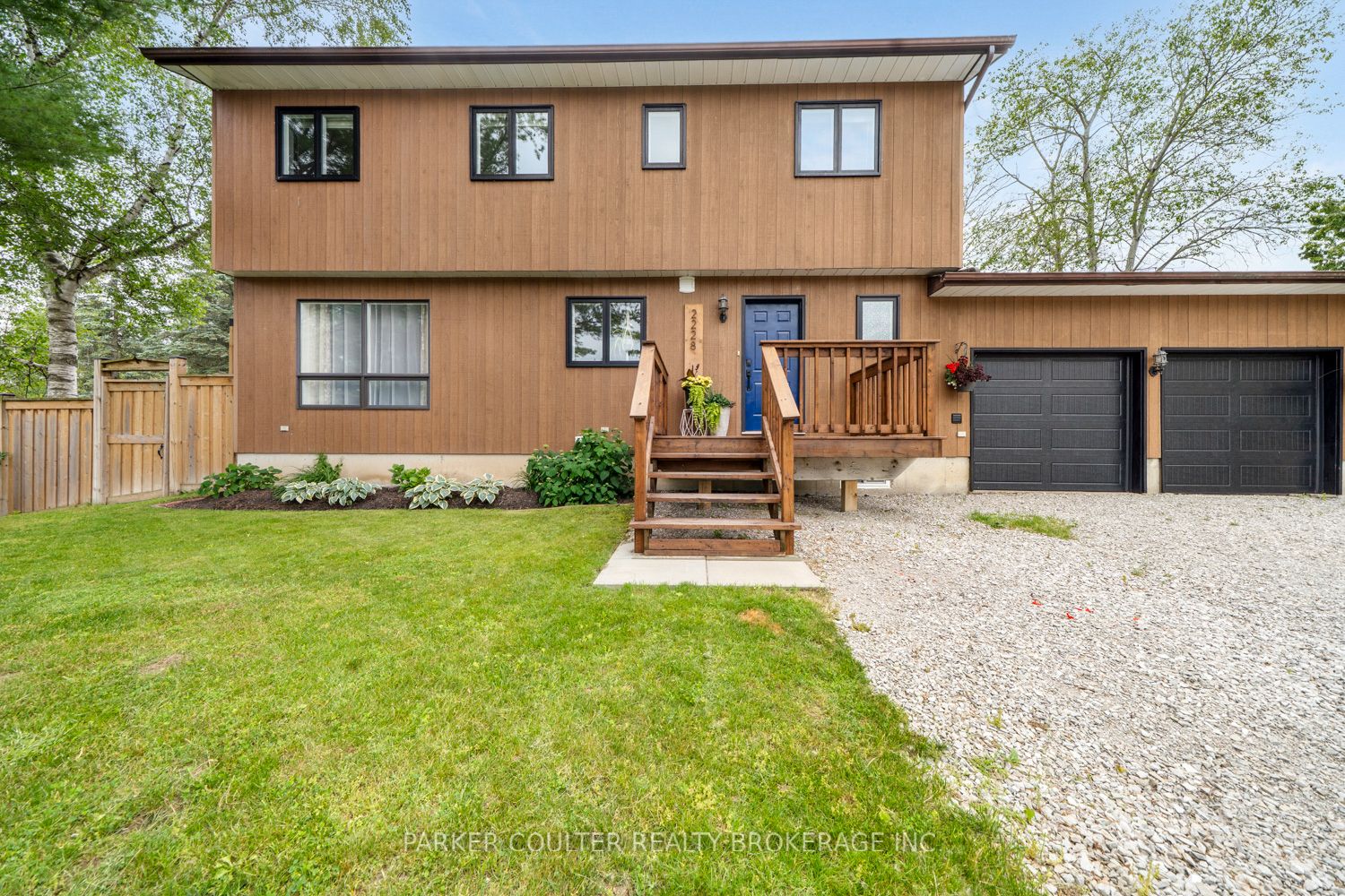 2228 Margs Lane, Innisfil, ON L9S 2E2 photo 3