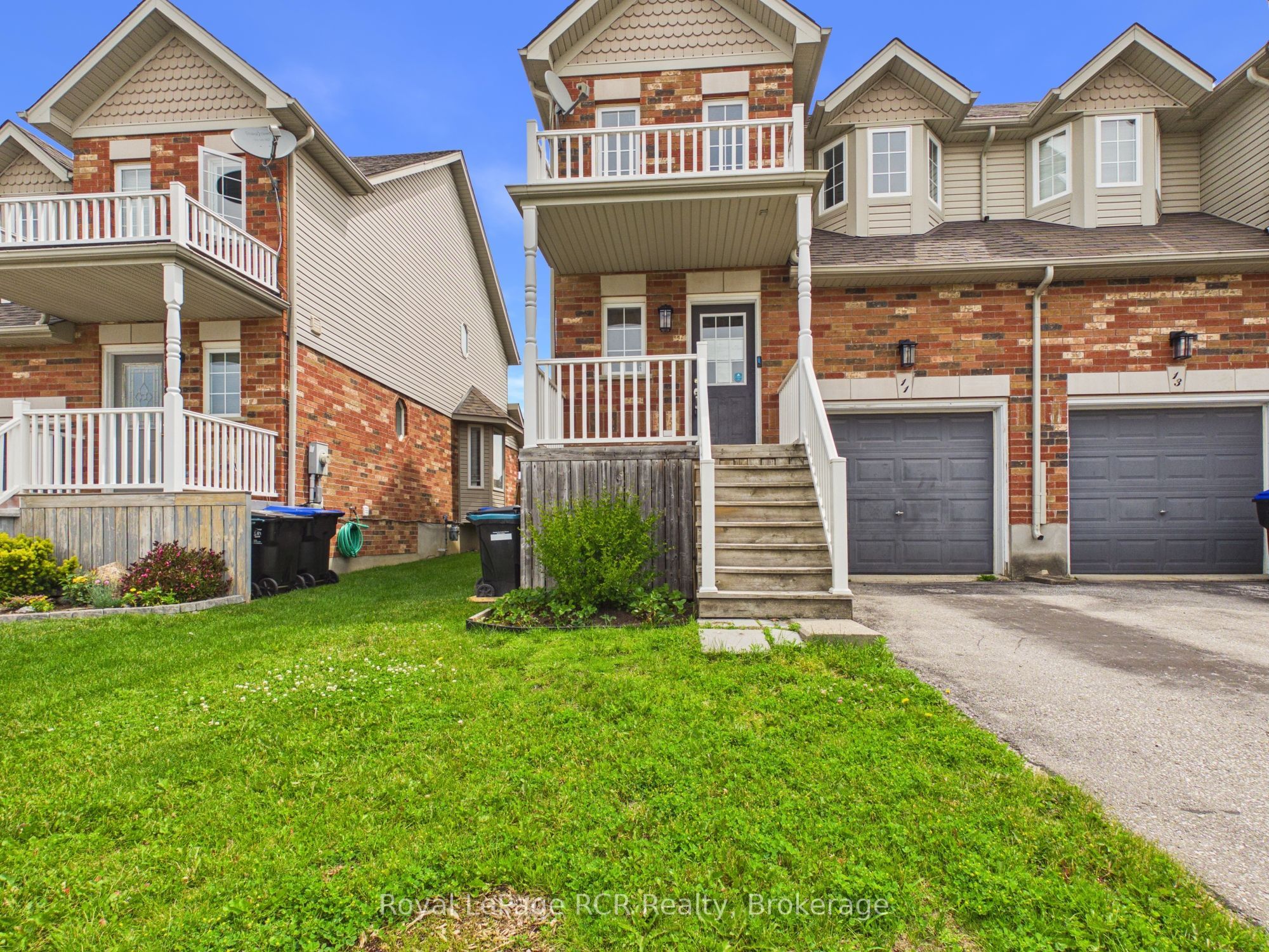 11 Wallace Street, New Tecumseth, ON L9R 2G5