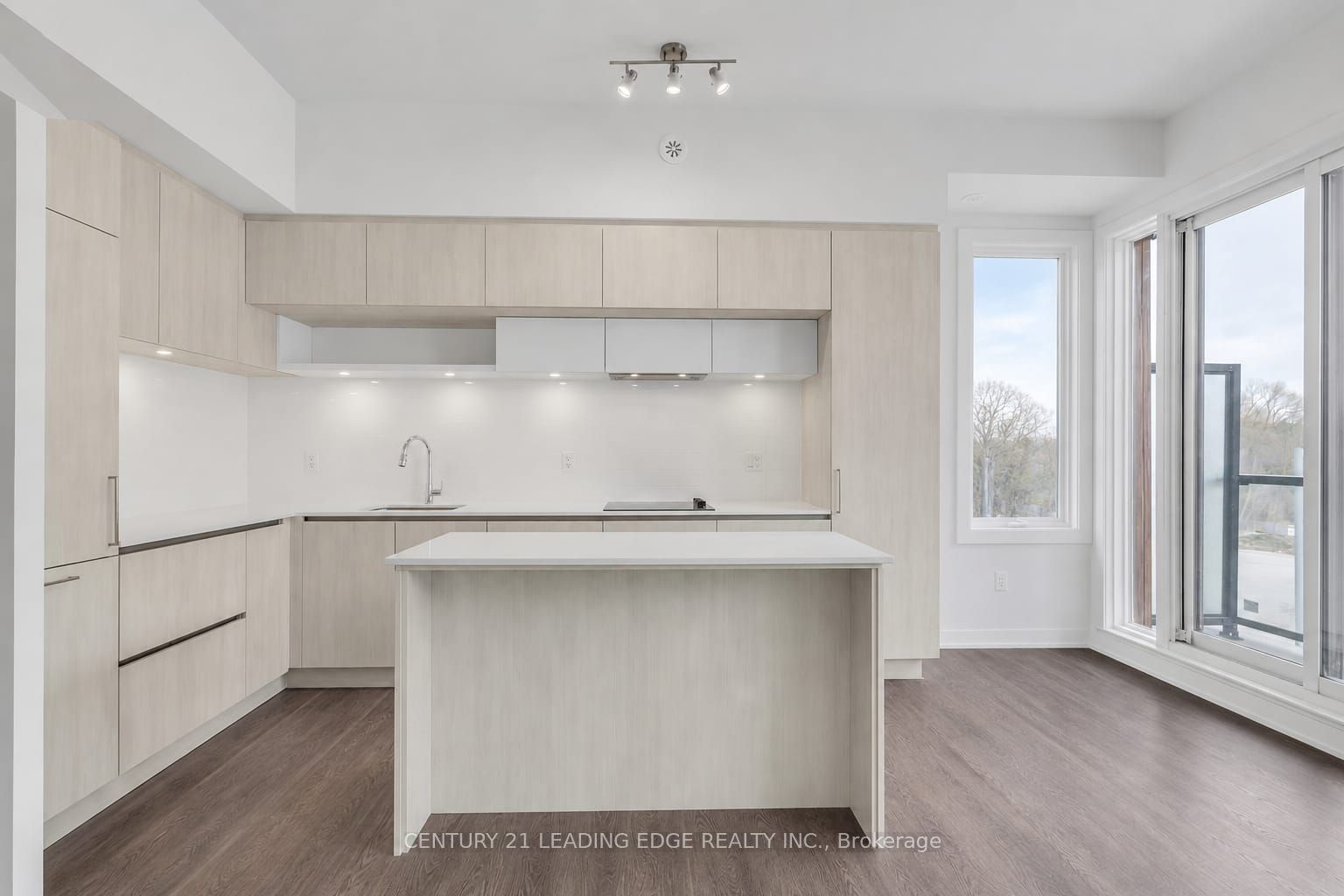 10 Steckley House Lane 116, Richmond Hill, ON L4S 0N1 photo 4