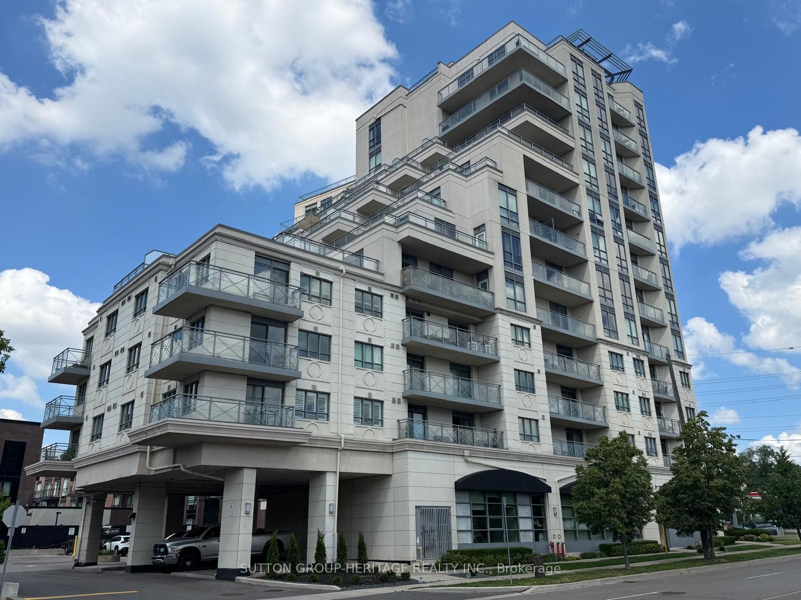 7730 Kipling Avenue 404, Vaughan, ON L4L 1Y7 photo 2