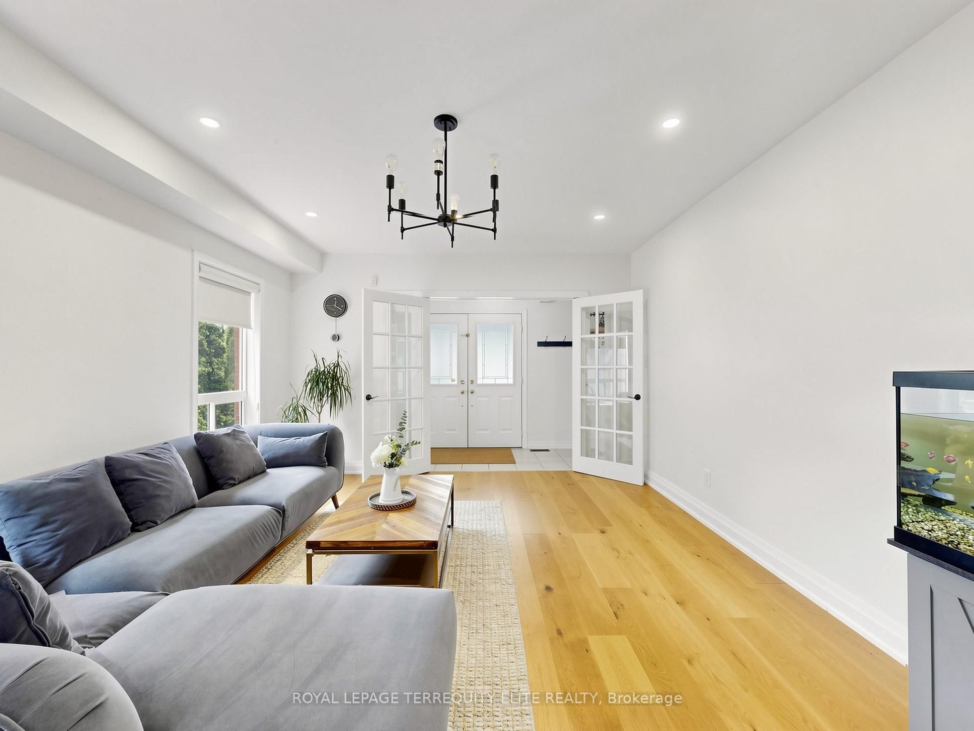 35 Mynden Way, Newmarket, ON L3X 3A7 photo 5