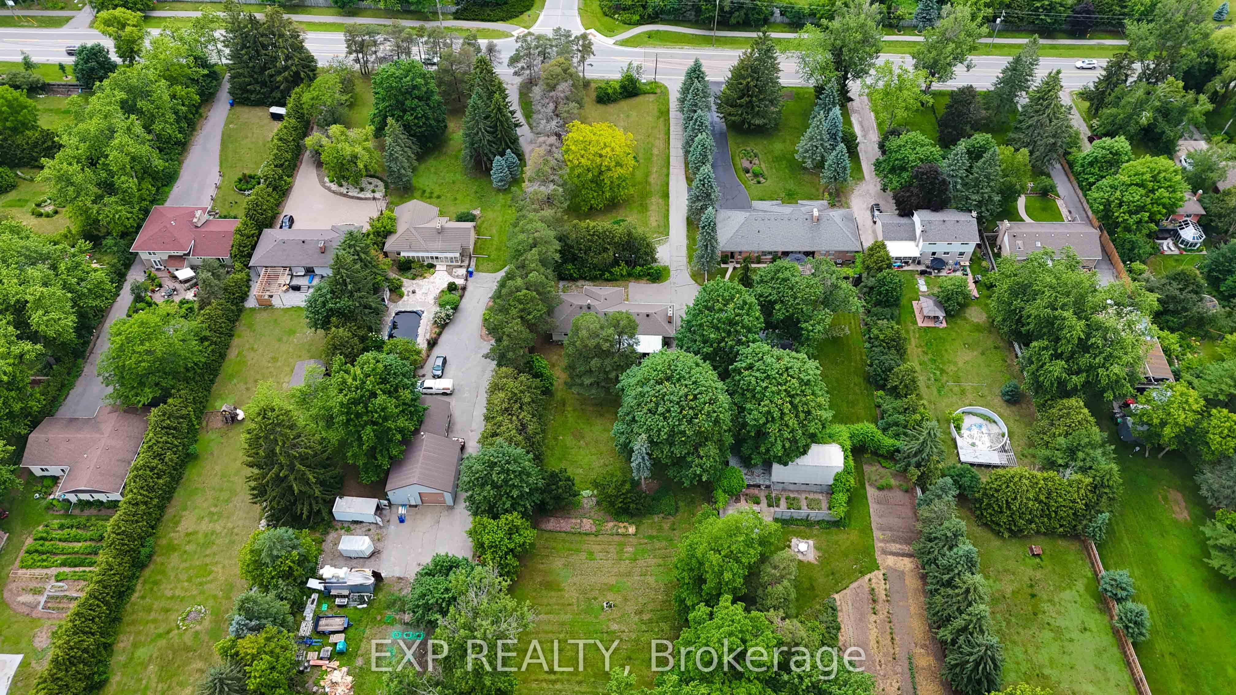 5373 Aurora Road, Whitchurch-Stouffville, ON L4A 7X4 photo 4