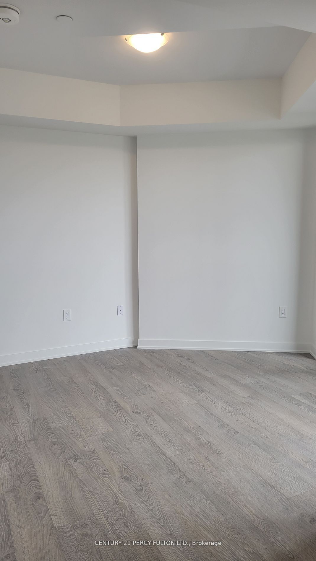 120 Eagle Rock Way 602, Vaughan, ON L6A 5C2 photo 3