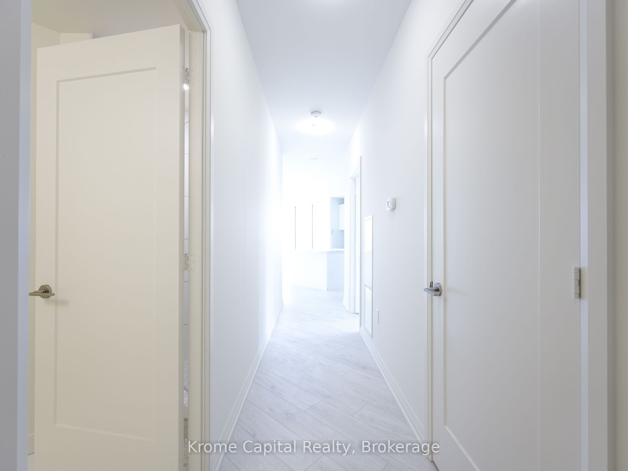 9000 Jane Street 1811, Vaughan, ON L4K 0M6 photo 5