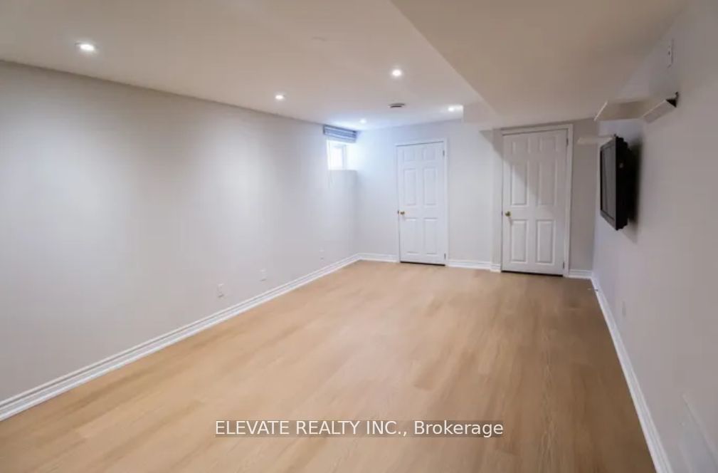 66 Willowbrook Road Lower, Markham, ON L3T 5K8 photo 5
