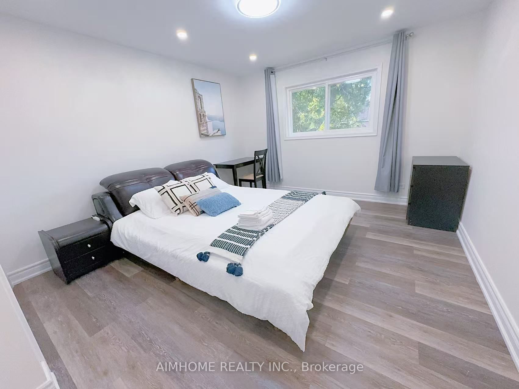 151 Riveredge Drive, Georgina, ON L4P 2P4 photo 5