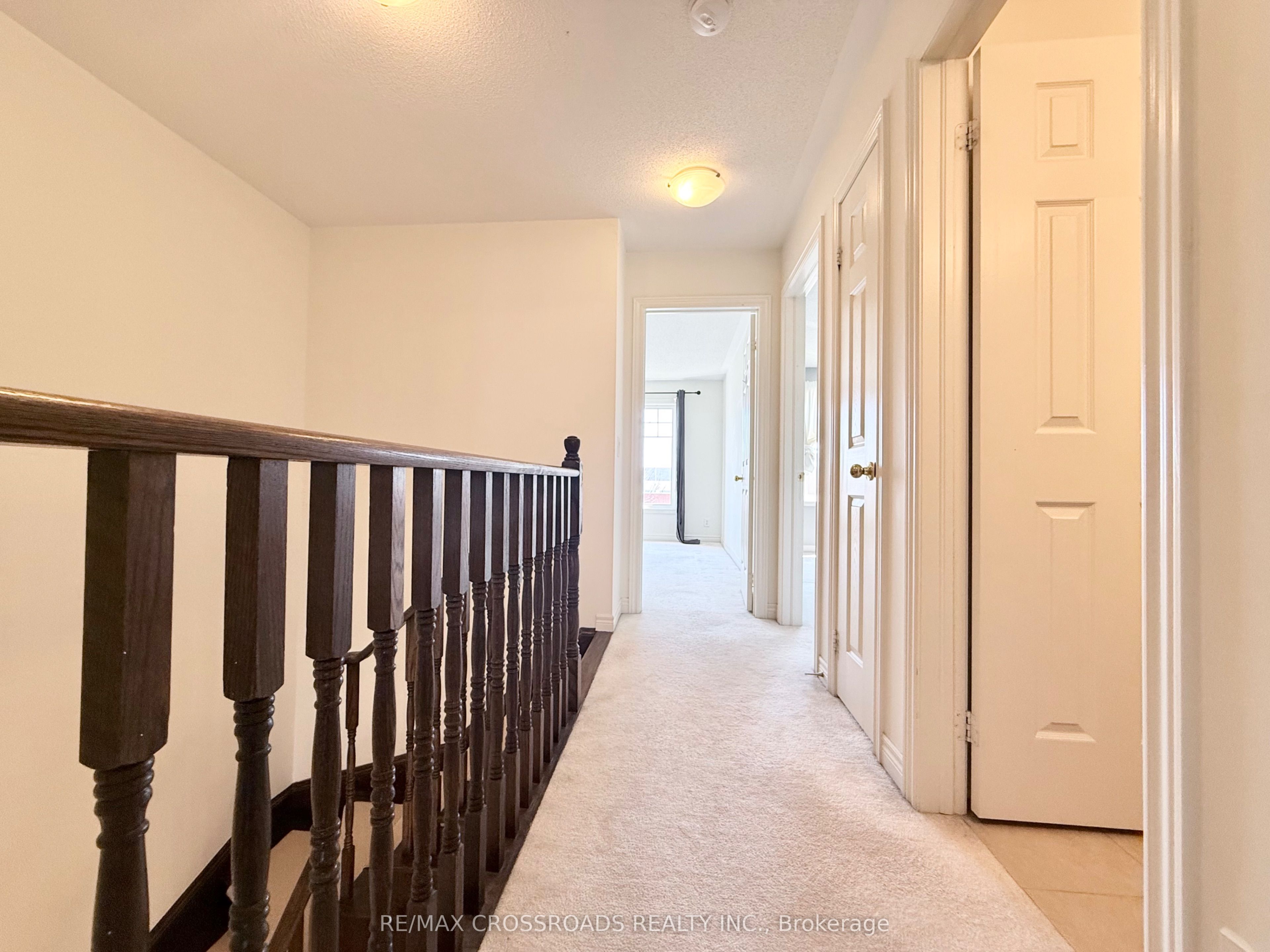 158 Harvest Hills Boulevard, Newmarket, ON L9N 0C1 photo 3
