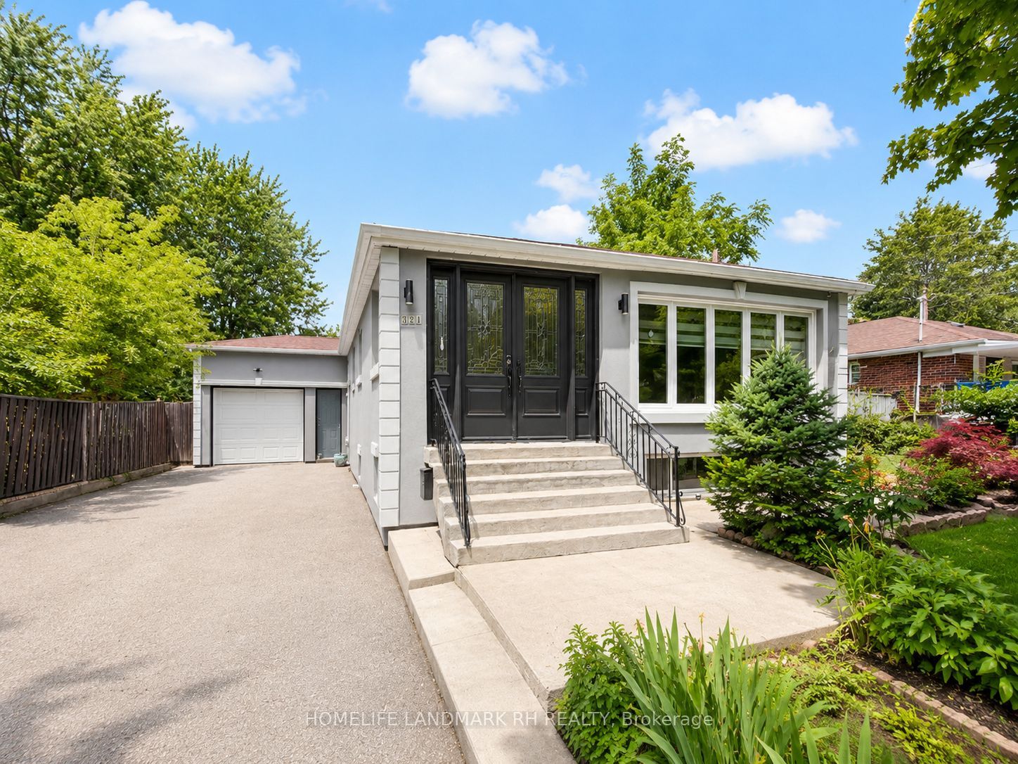 321 Skopit Road, Richmond Hill, ON L4C 2Y9 photo 3
