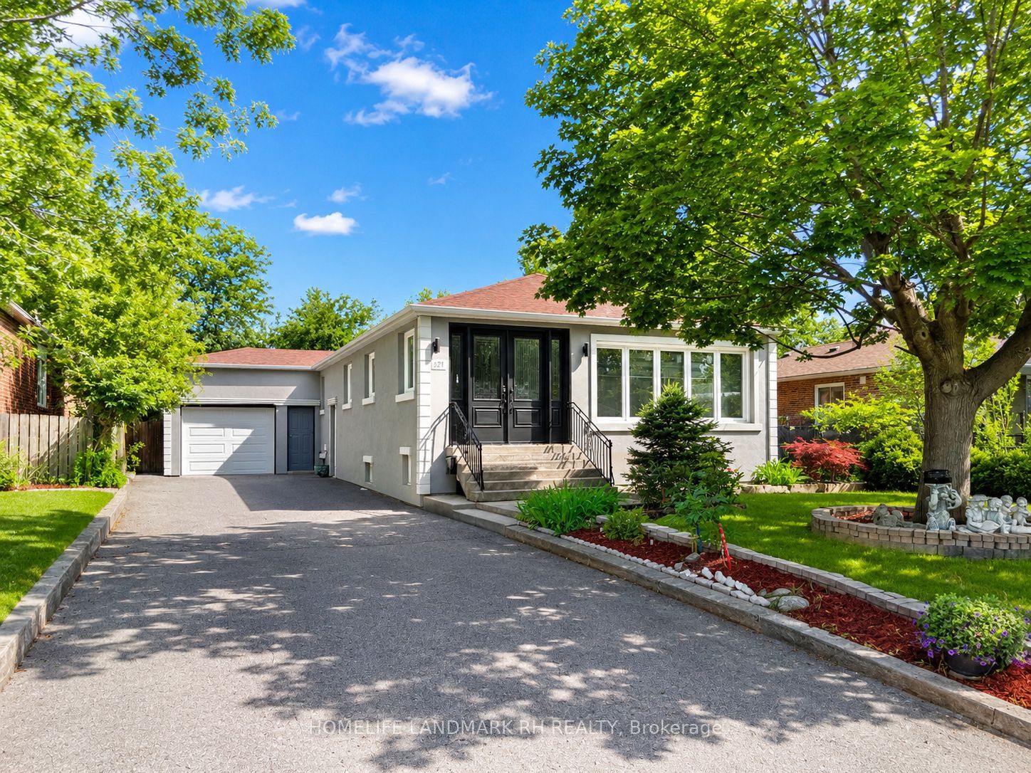 321 Skopit Road, Richmond Hill, ON L4C 2Y9 photo 4
