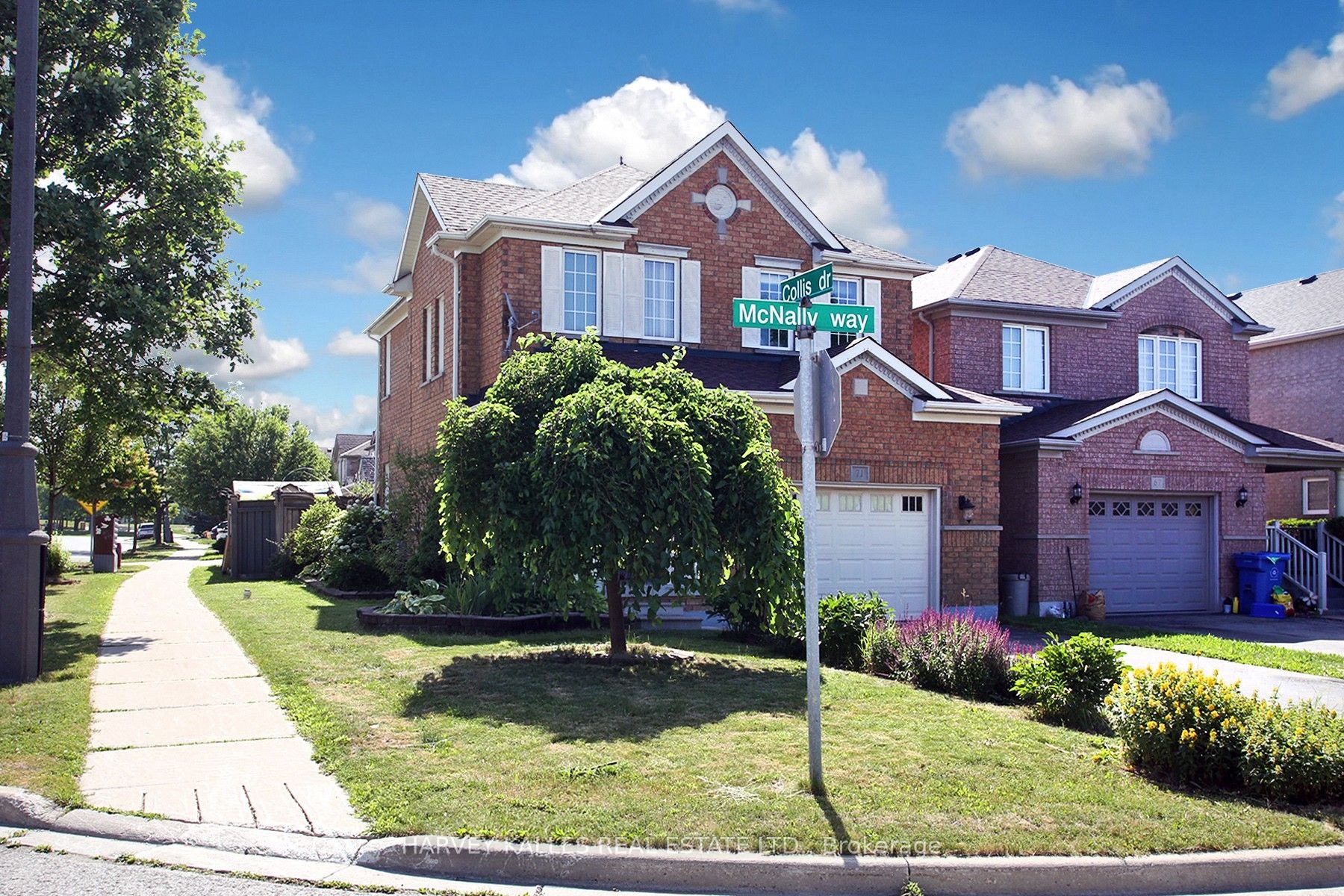 71 Mcnally Way, Aurora, ON L4G 7V2 photo 5