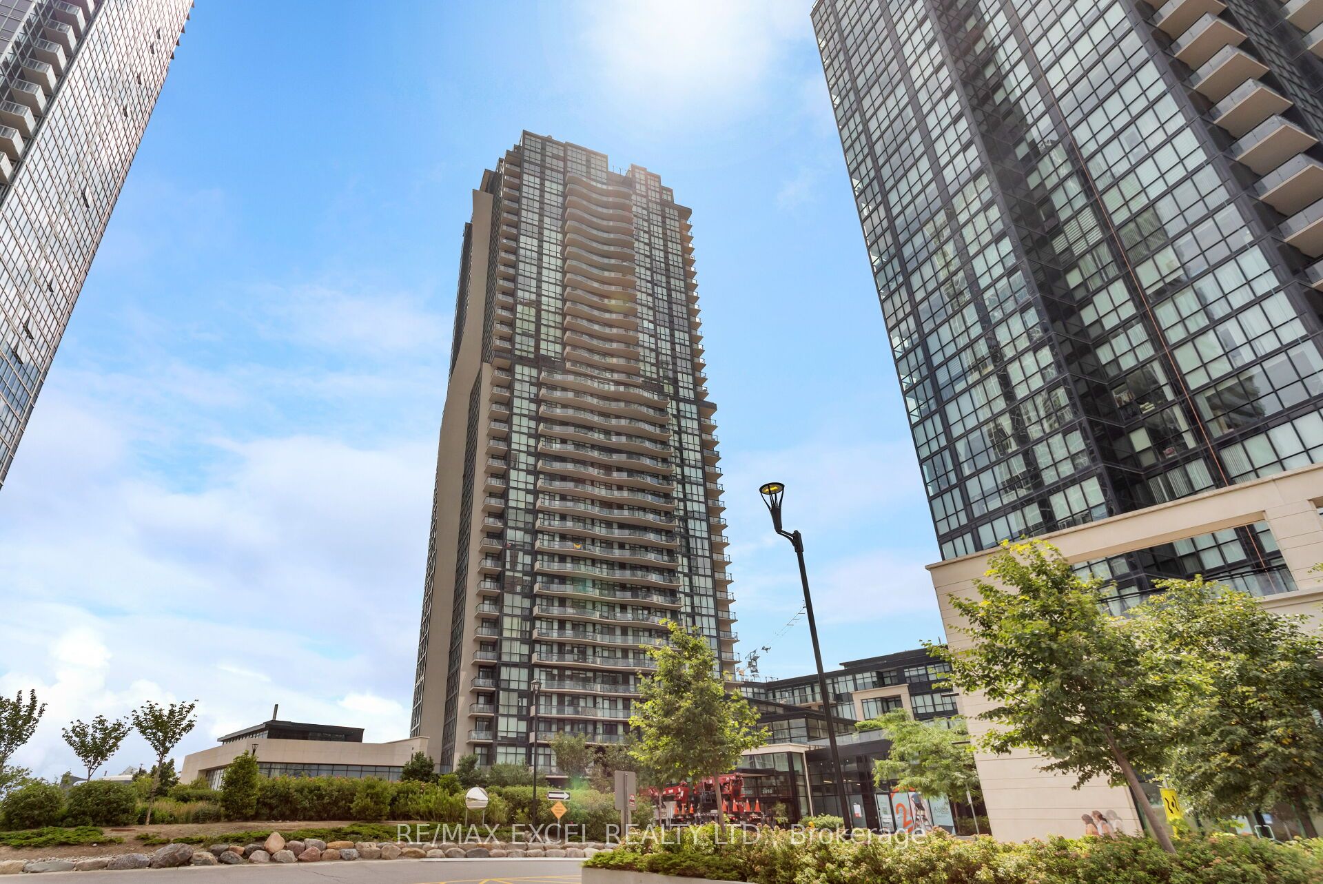 2900 Highway 7 N/A 3205, Vaughan, ON L4K 0G3