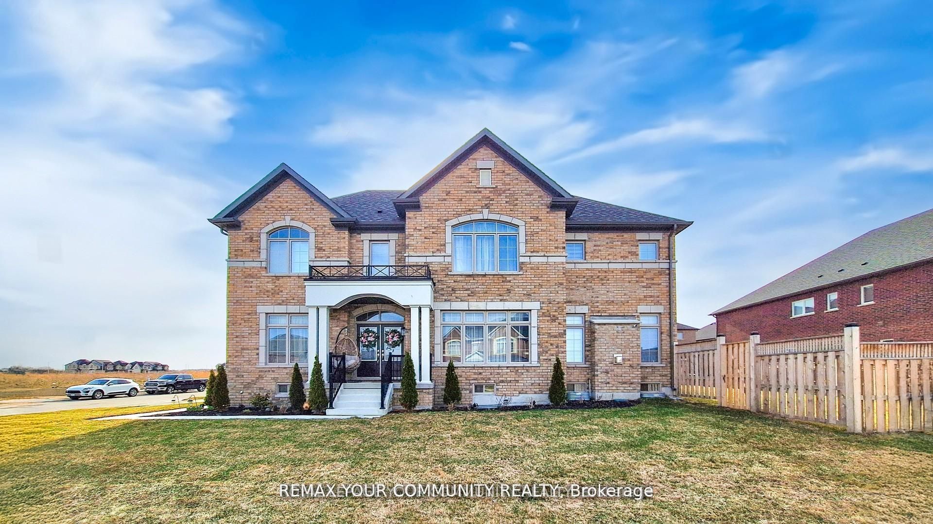 1072 Wickham Road, Innisfil, ON L9S 0P8