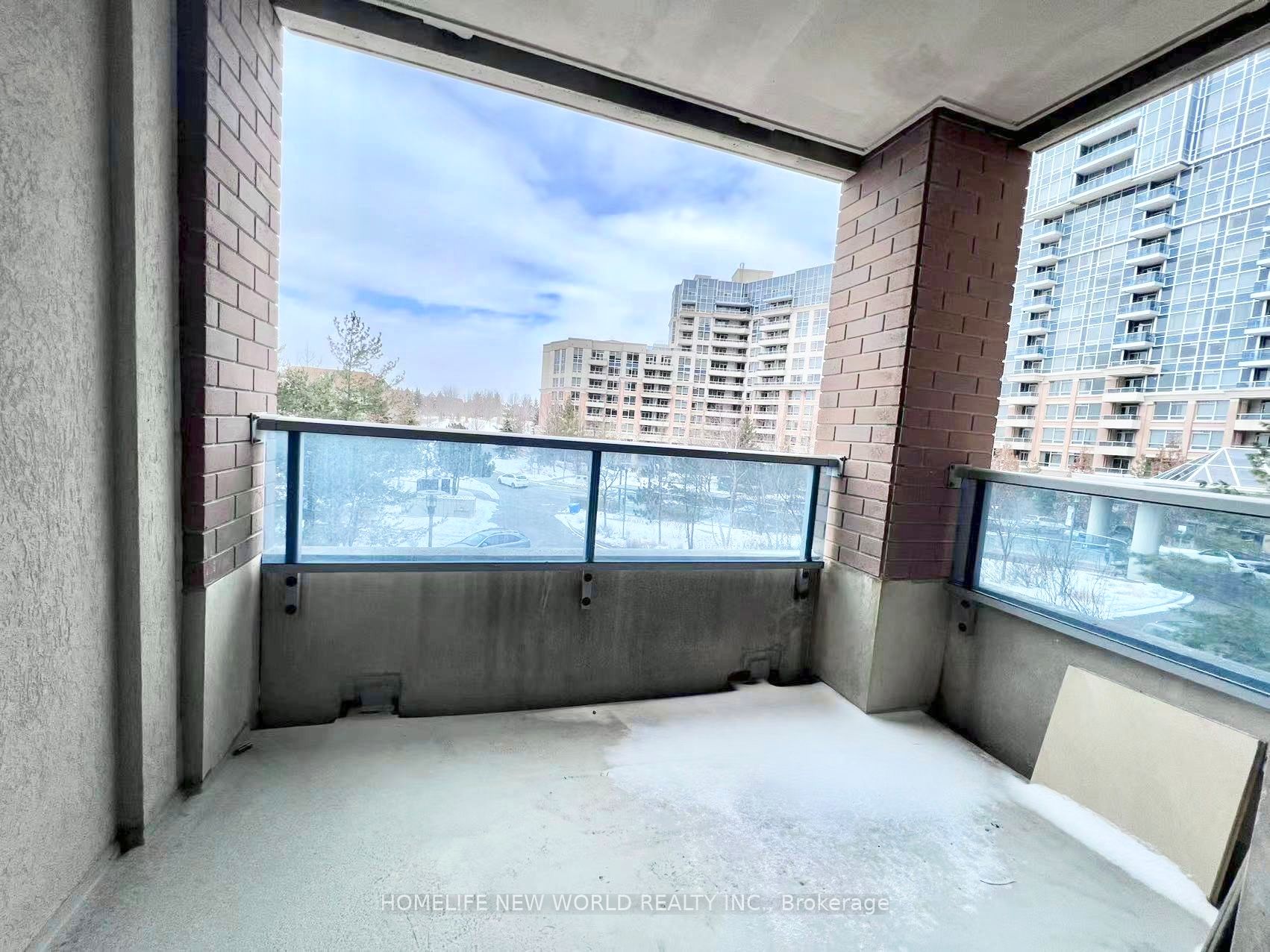 23 Cox Boulevard 387, Markham, ON L3R 7Z9 photo 2