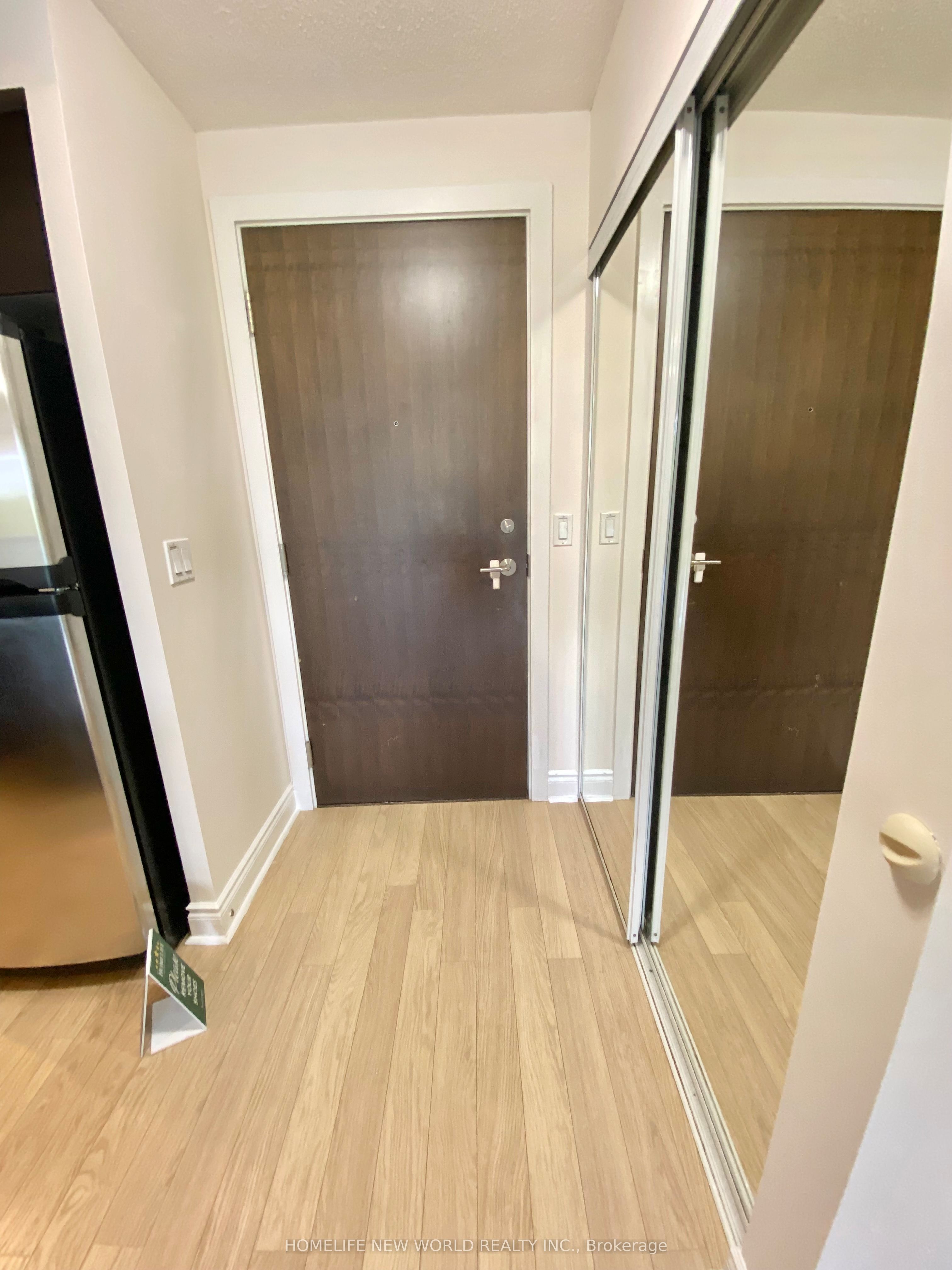 23 Cox Boulevard 387, Markham, ON L3R 7Z9 photo 3