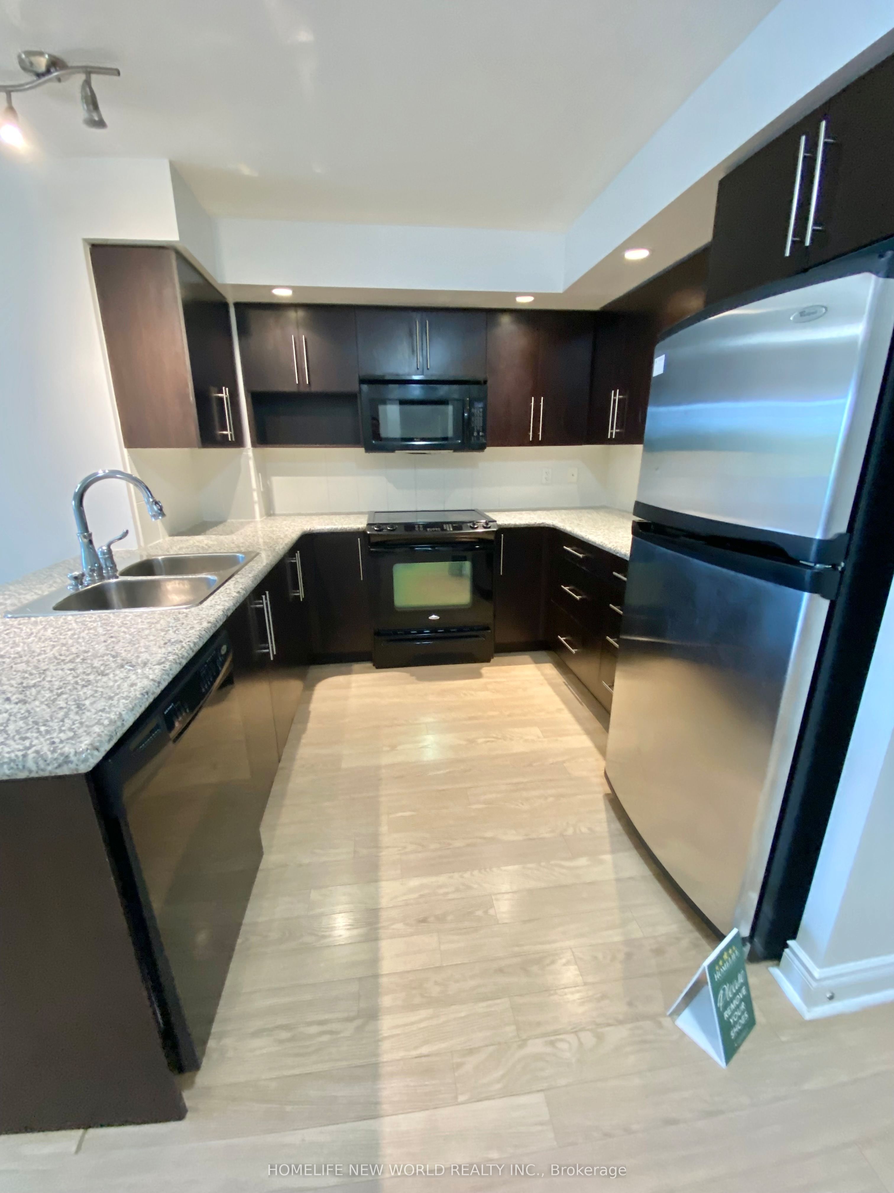23 Cox Boulevard 387, Markham, ON L3R 7Z9 photo 5