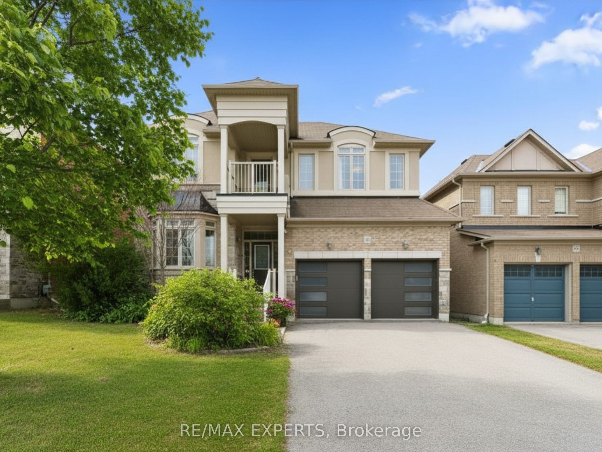 847 Memorial Circle, Newmarket, ON L3X 0B3 photo 4