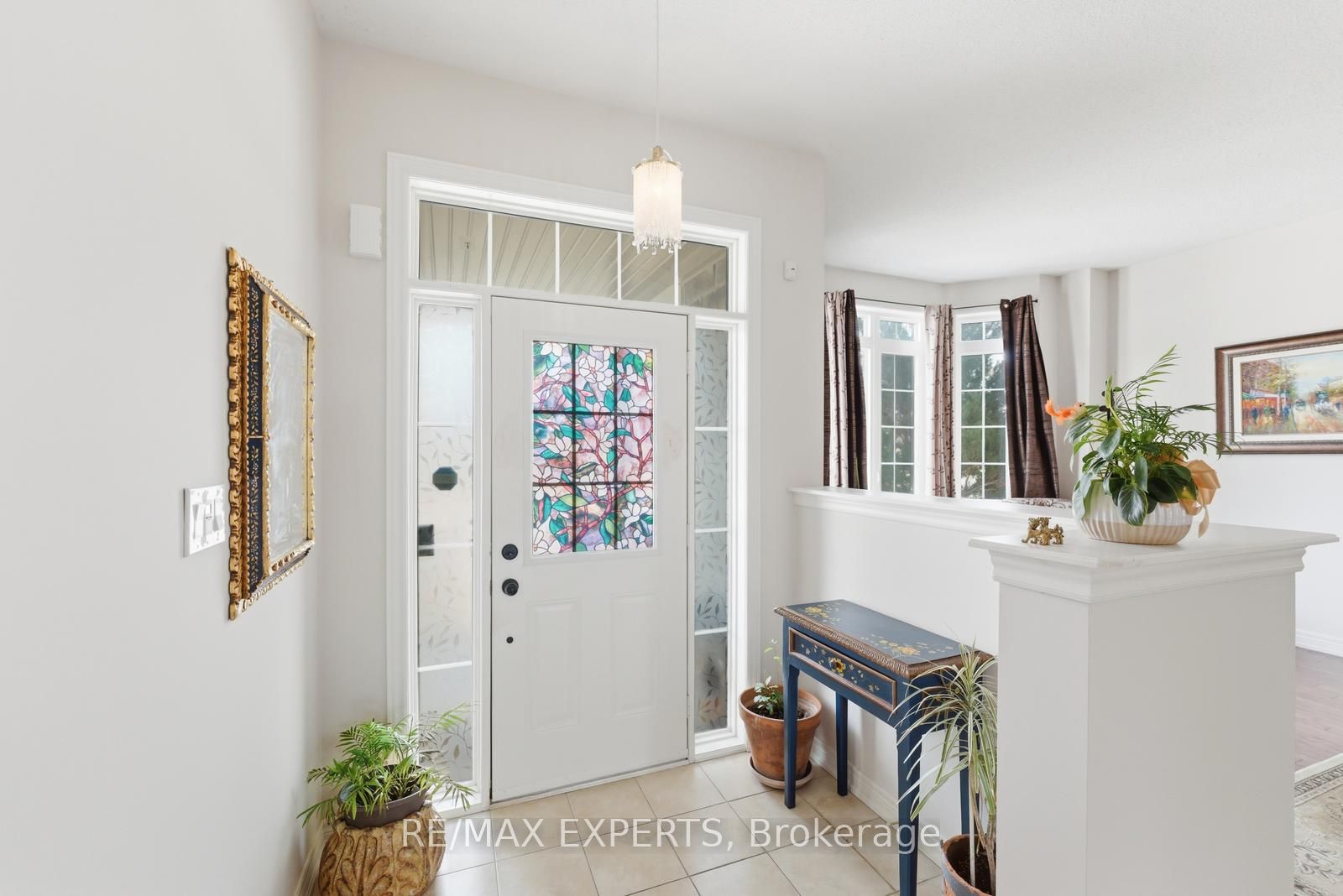 847 Memorial Circle, Newmarket, ON L3X 0B3 photo 5