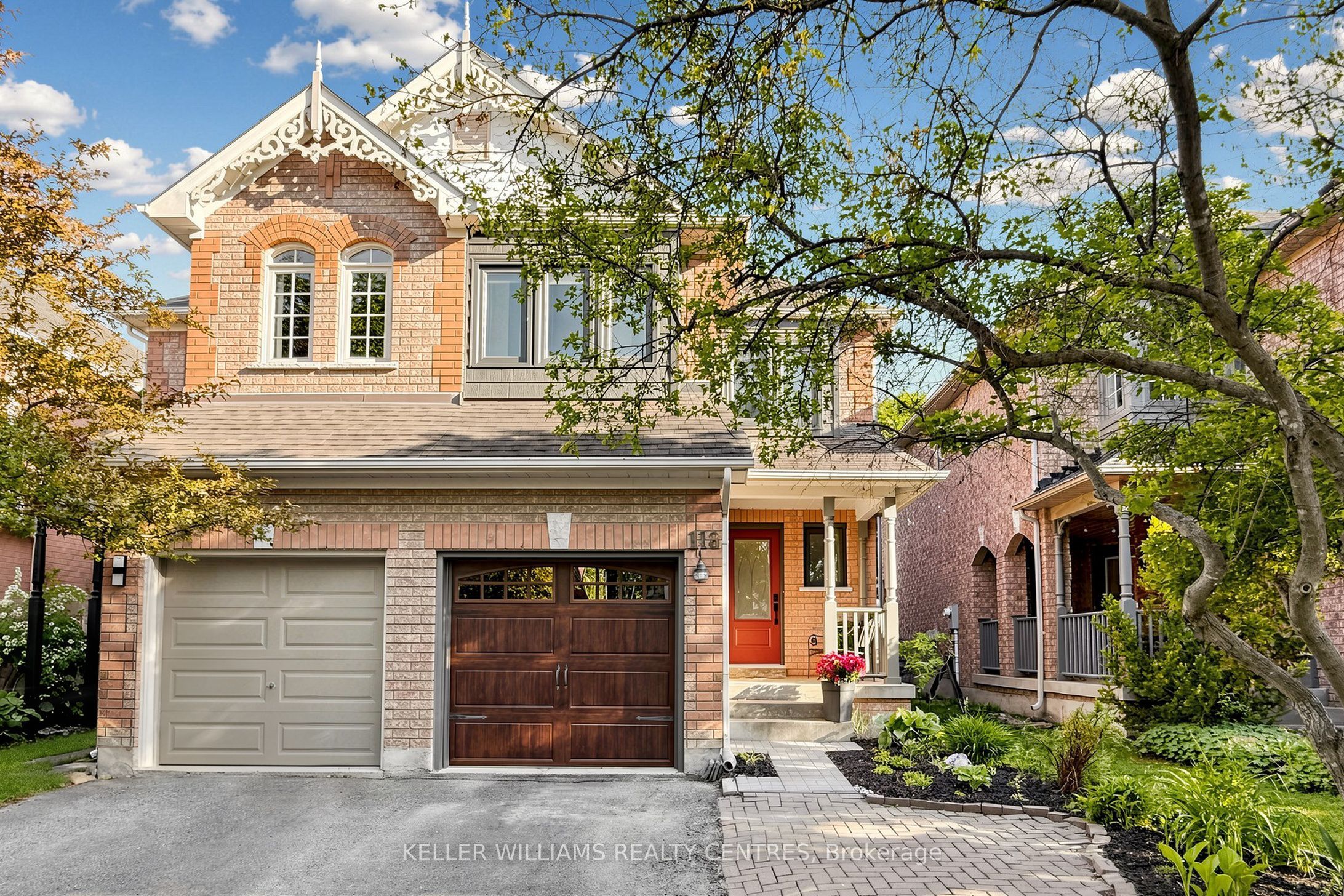 118 Woodroof Crescent, Aurora, ON L4G 7H2