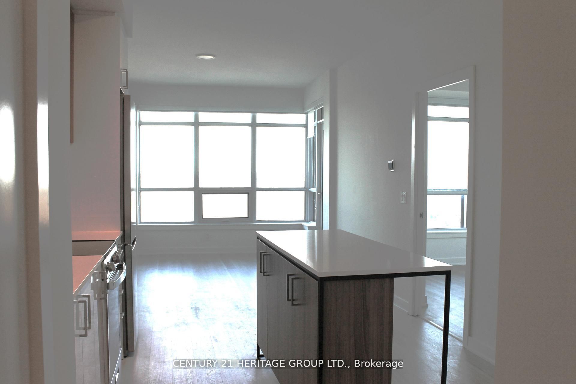 30 Upper Mall Way A3410, Vaughan, ON L4J 0L7 photo 3