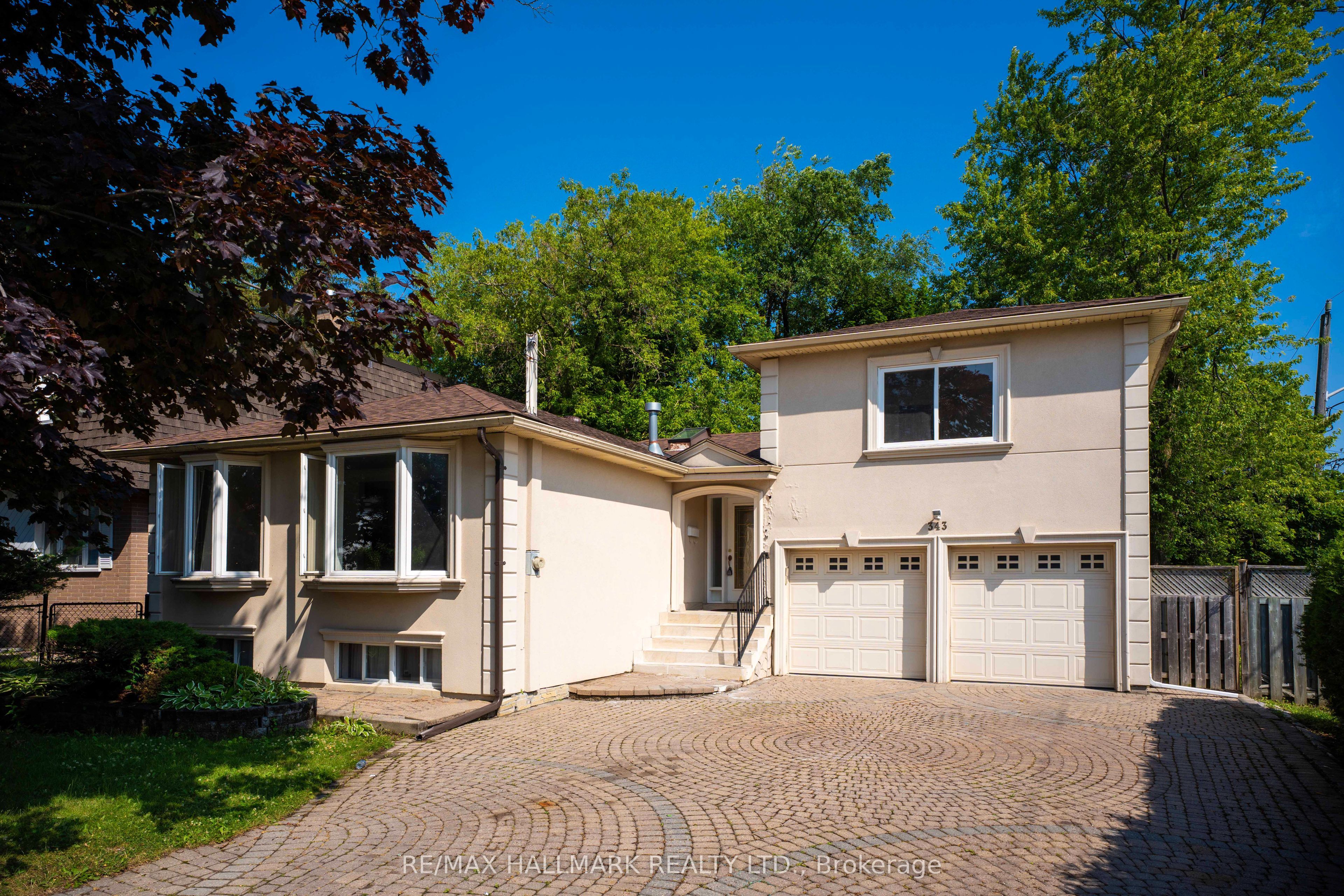 343 Elmwood Avenue Main, Richmond Hill, ON L4C 1L7