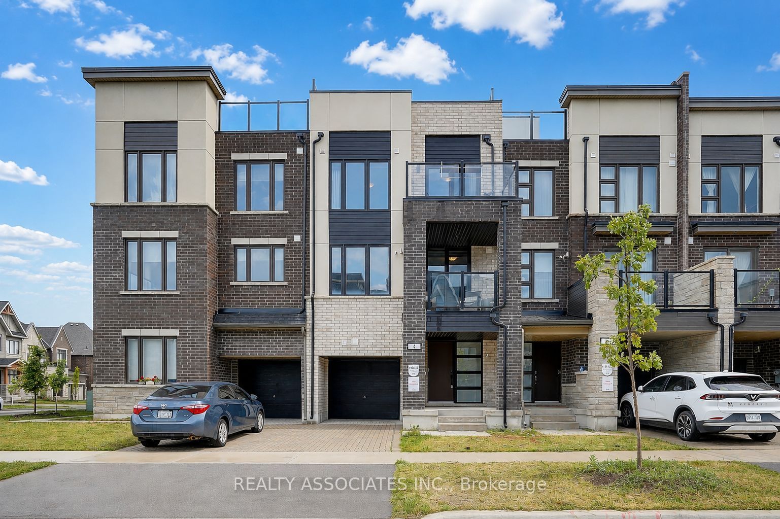 4 Gilbert Wright Avenue, Markham, ON L6C 3J5