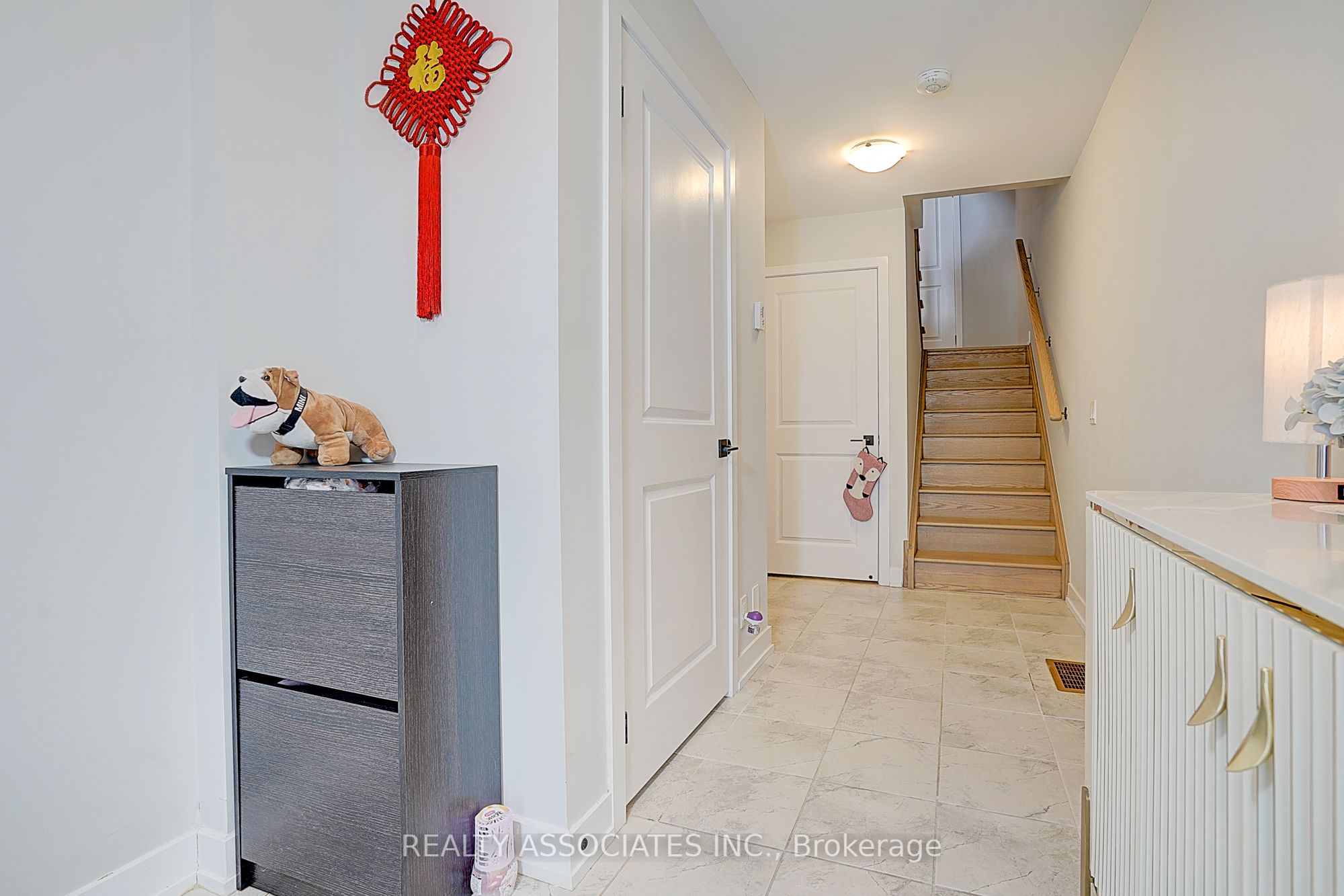 4 Gilbert Wright Avenue, Markham, ON L6C 3J5 photo 3