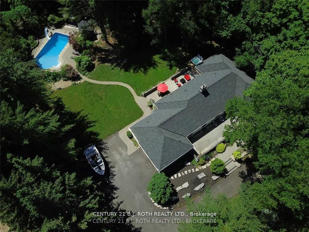 3274 Liah Lane, Innisfil, ON L9S 2B4 photo 2