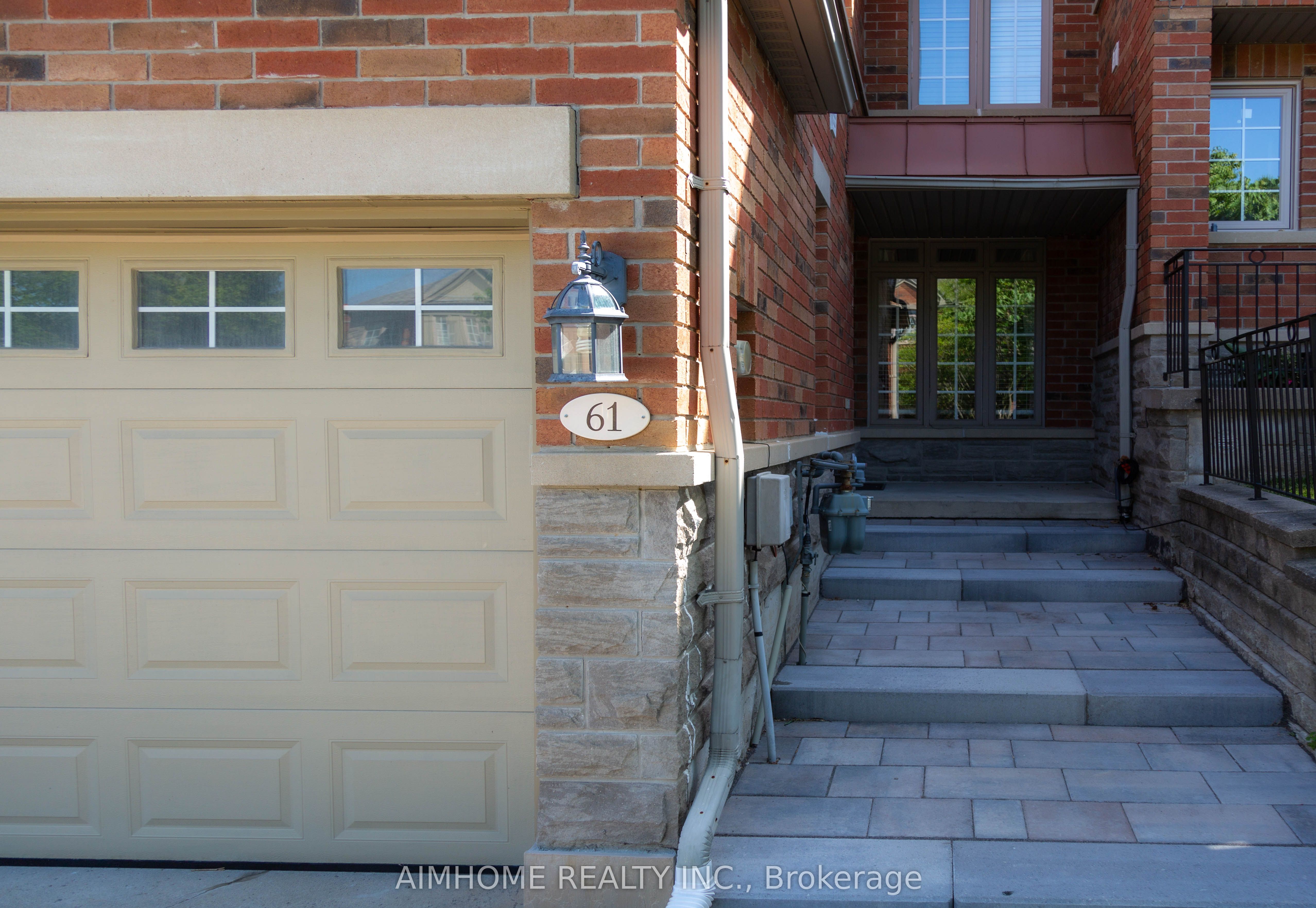 61 Westbury Court, Richmond Hill, ON L4S 2L2 photo 3