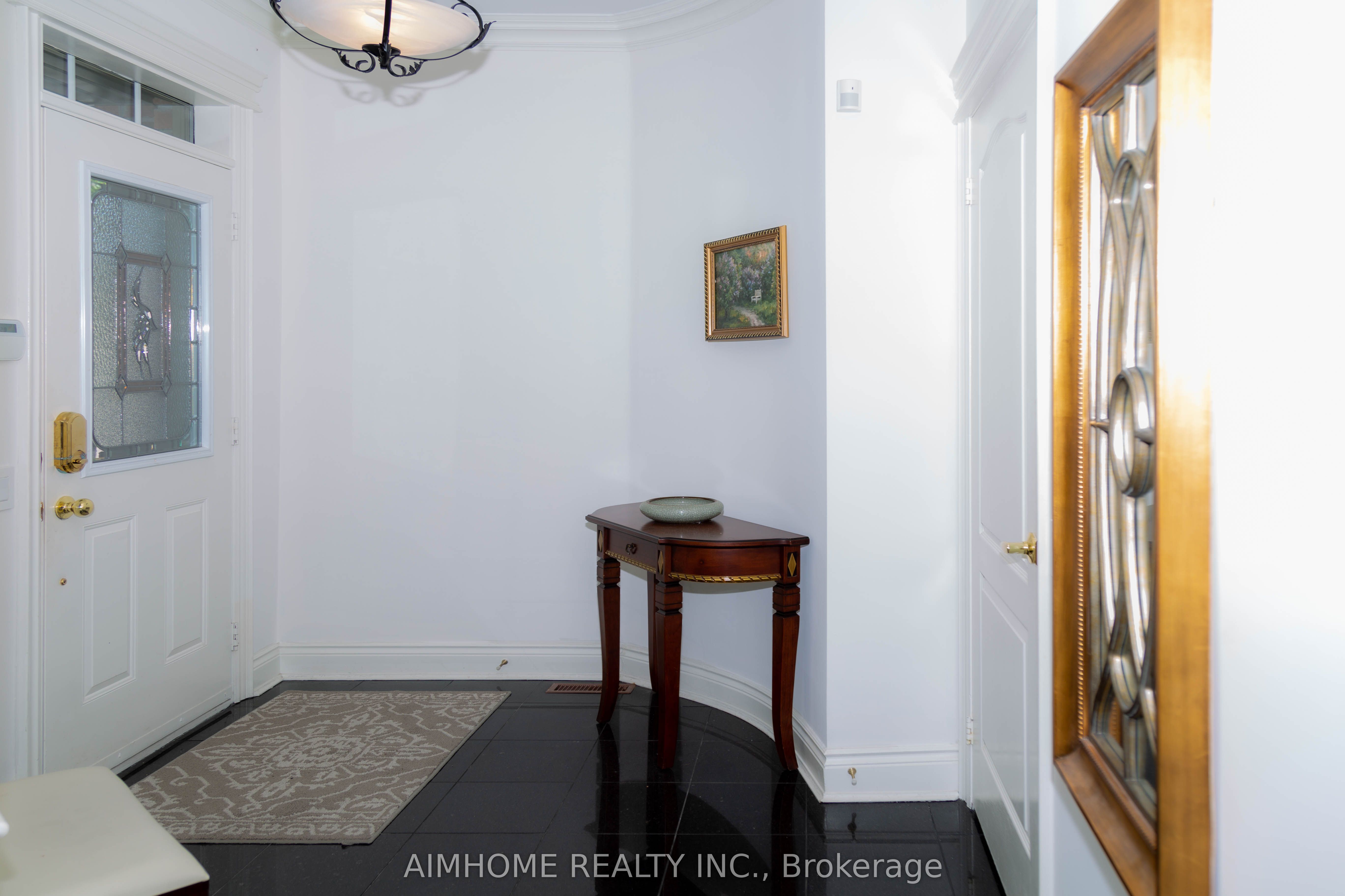 61 Westbury Court, Richmond Hill, ON L4S 2L2 photo 4