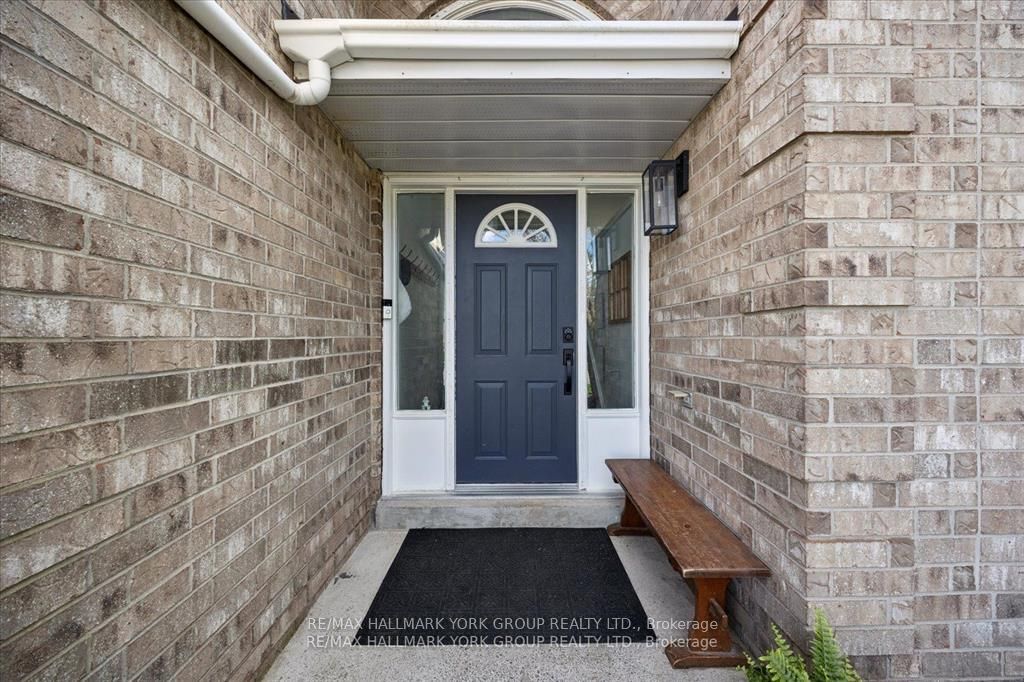 195 King Street, East Gwillimbury, ON L0G 1M0 photo 2