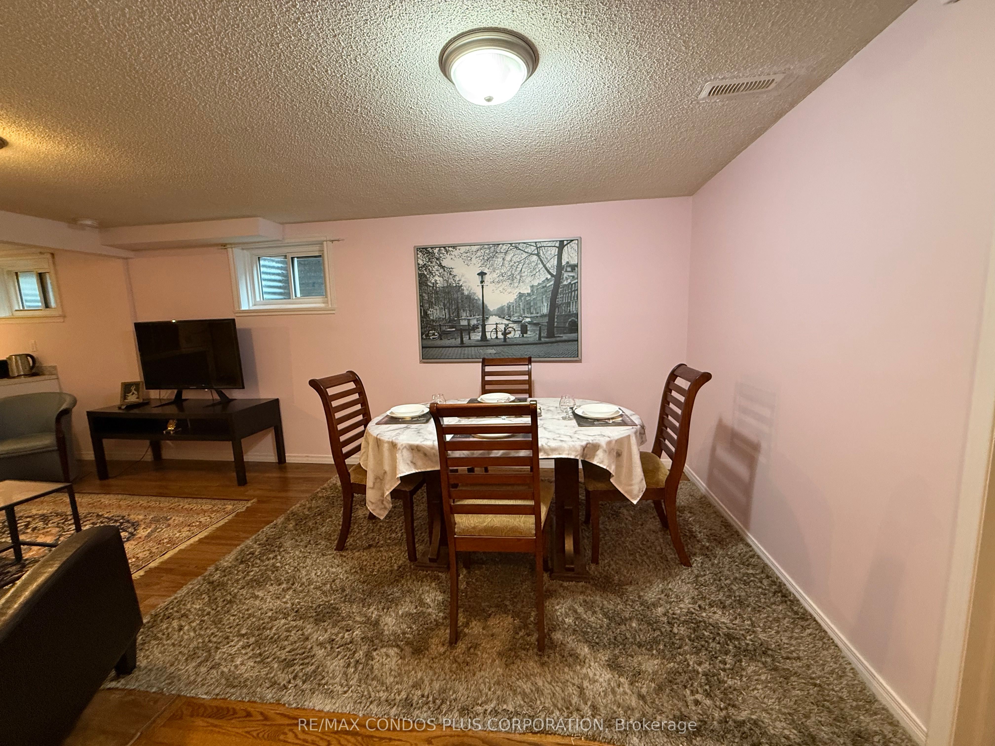 7 Mckelvey Drive Lower Level #A, Markham, ON L3T 5X6 photo 3