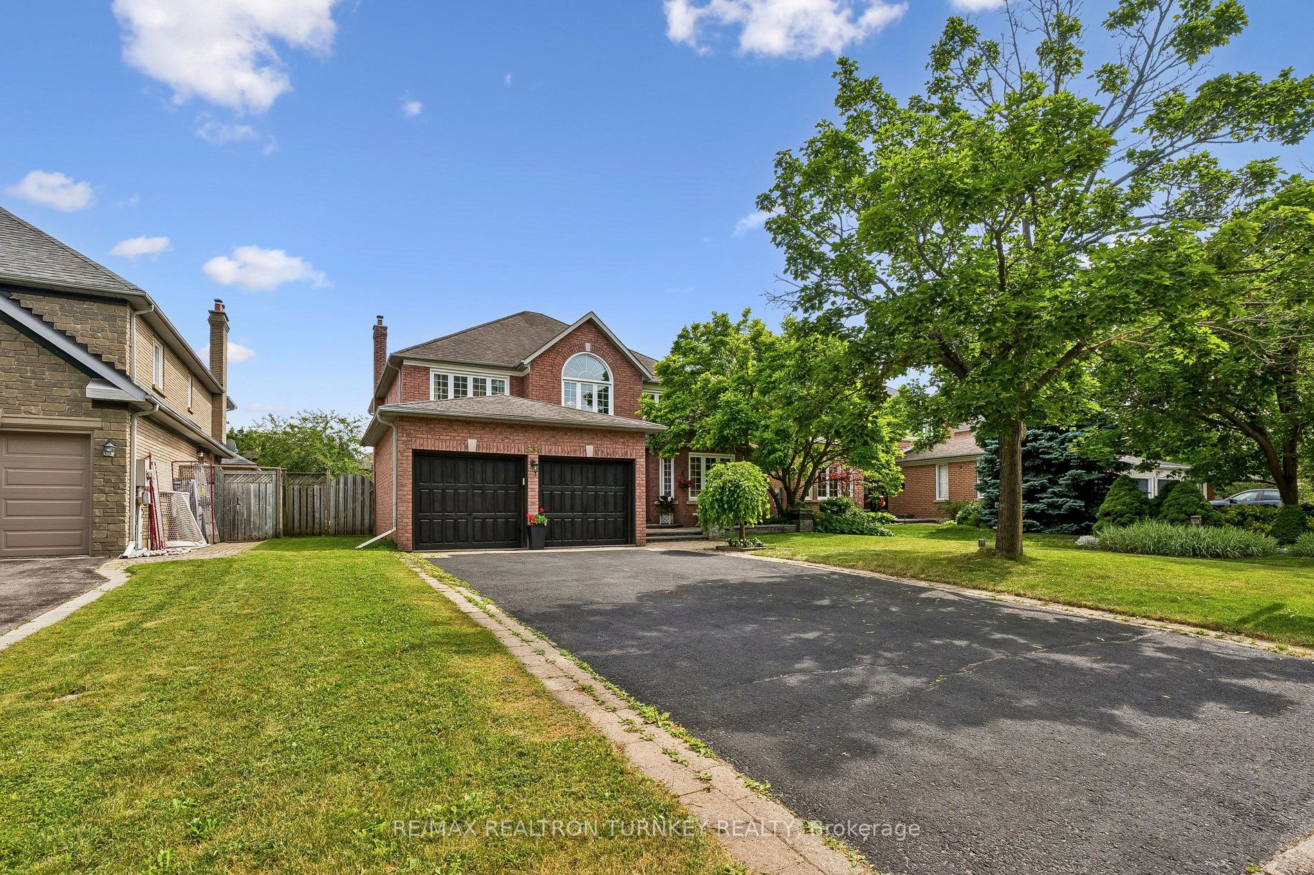 638 Gagnon Place, Newmarket, ON L3X 1V8 photo 3
