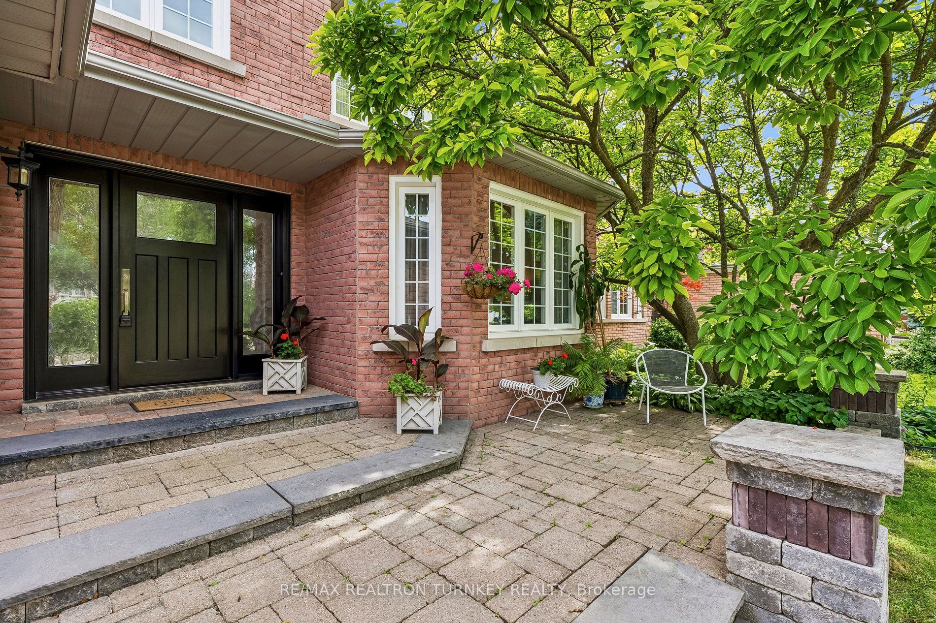638 Gagnon Place, Newmarket, ON L3X 1V8 photo 4