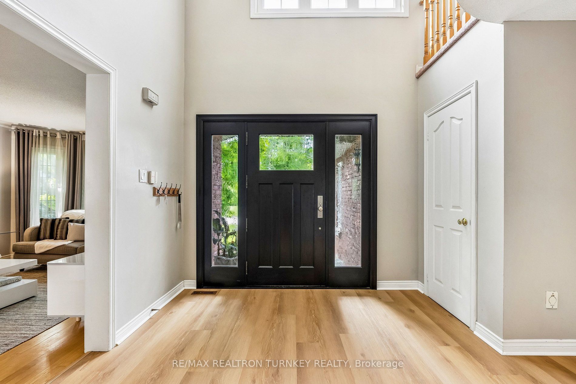 638 Gagnon Place, Newmarket, ON L3X 1V8 photo 5