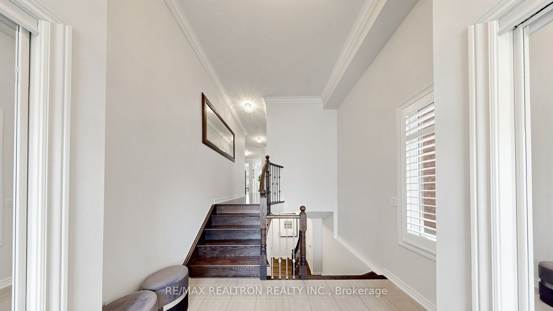 7 Military Court, Richmond Hill, ON L4E 0M3 photo 5
